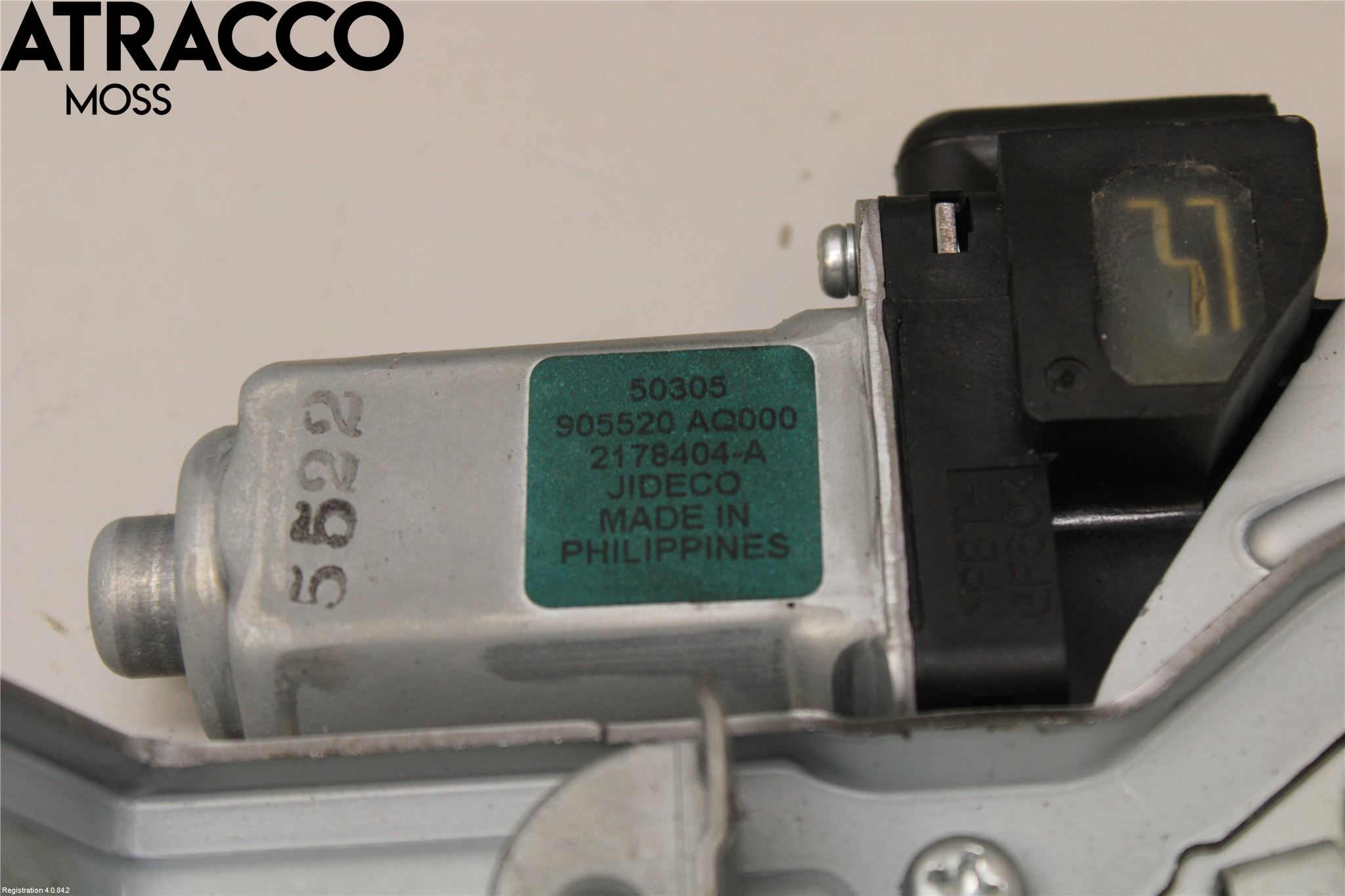 Nissan X-TRAIL 14-21 Bakluke-Lokk Låsekasse