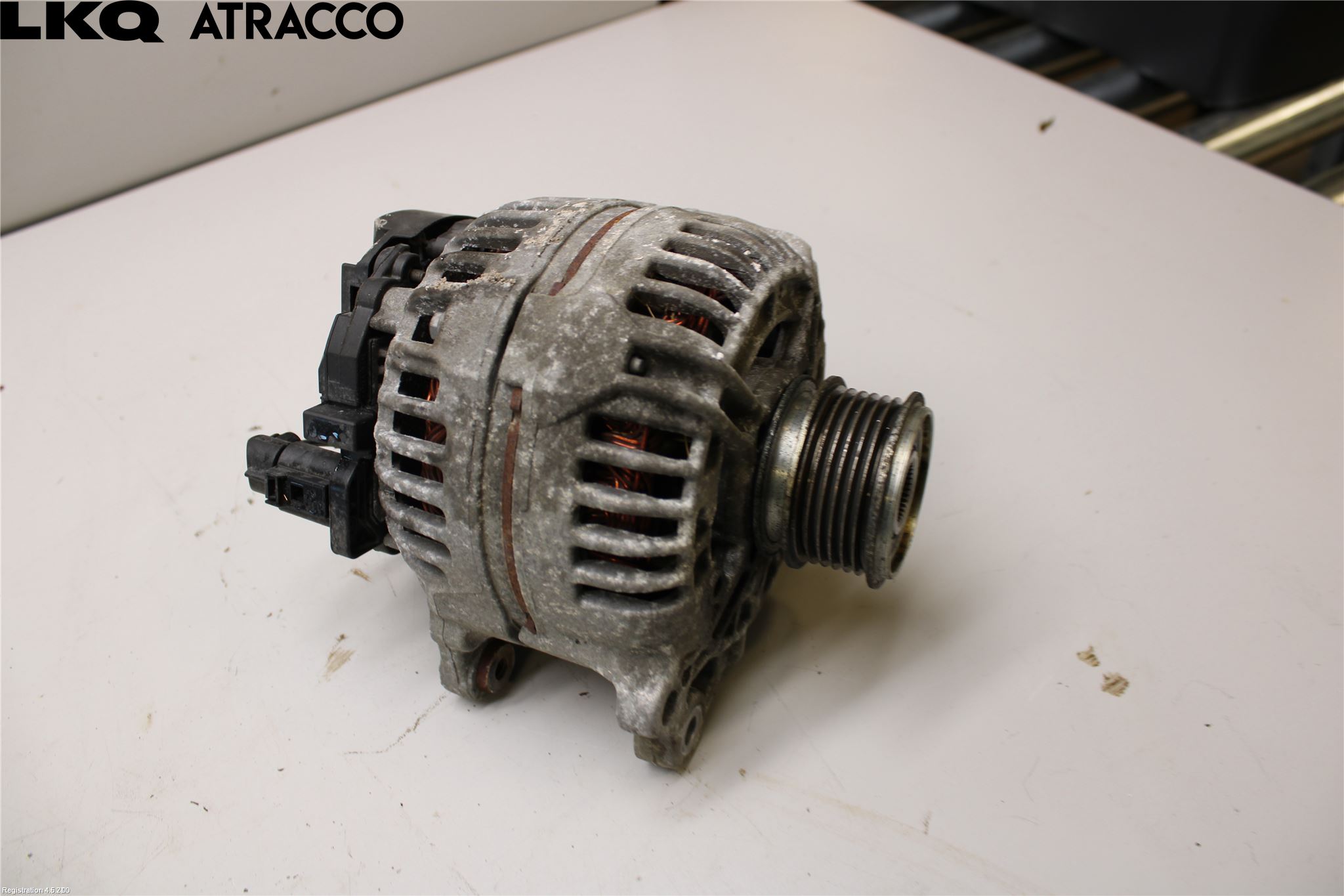 Volkswagen VW CADDY 11-15 Dynamo
