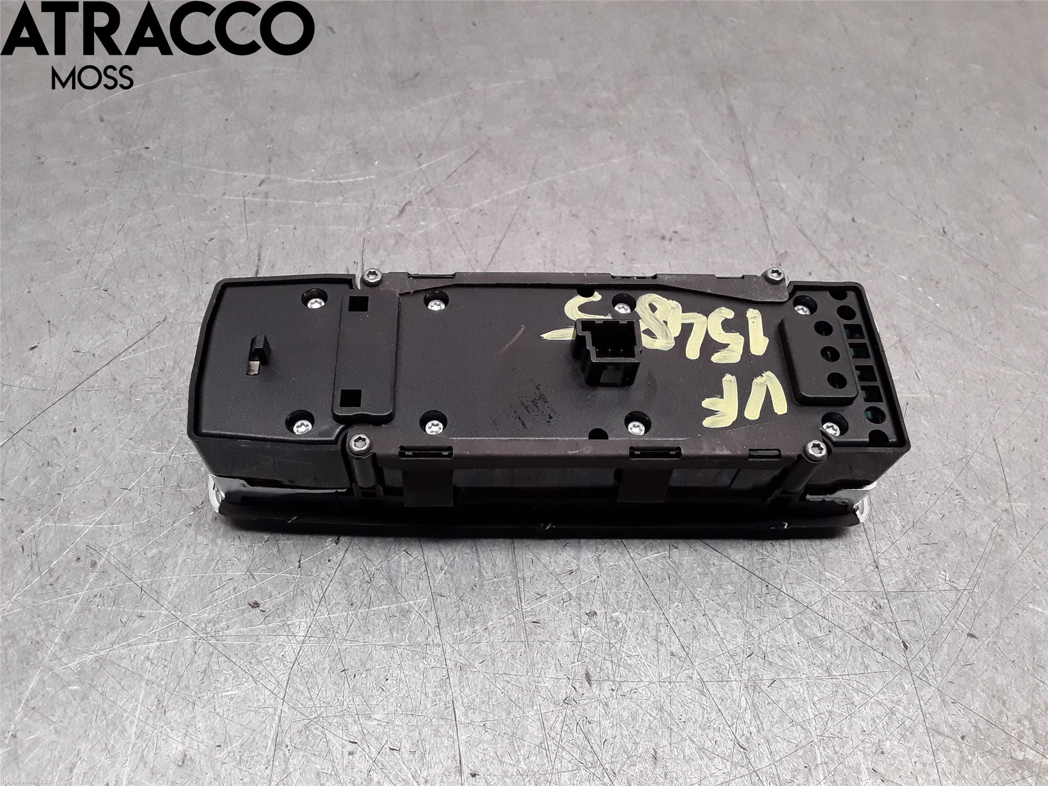 Mercedes-Benz MB CLS (C218/X218) 11-17 Bryter Vindusheis