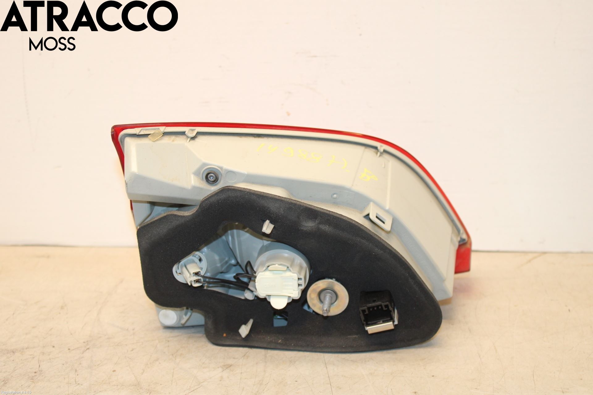 Peugeot 308 14-21 Baklykt Høyre  På Luke(Indre)