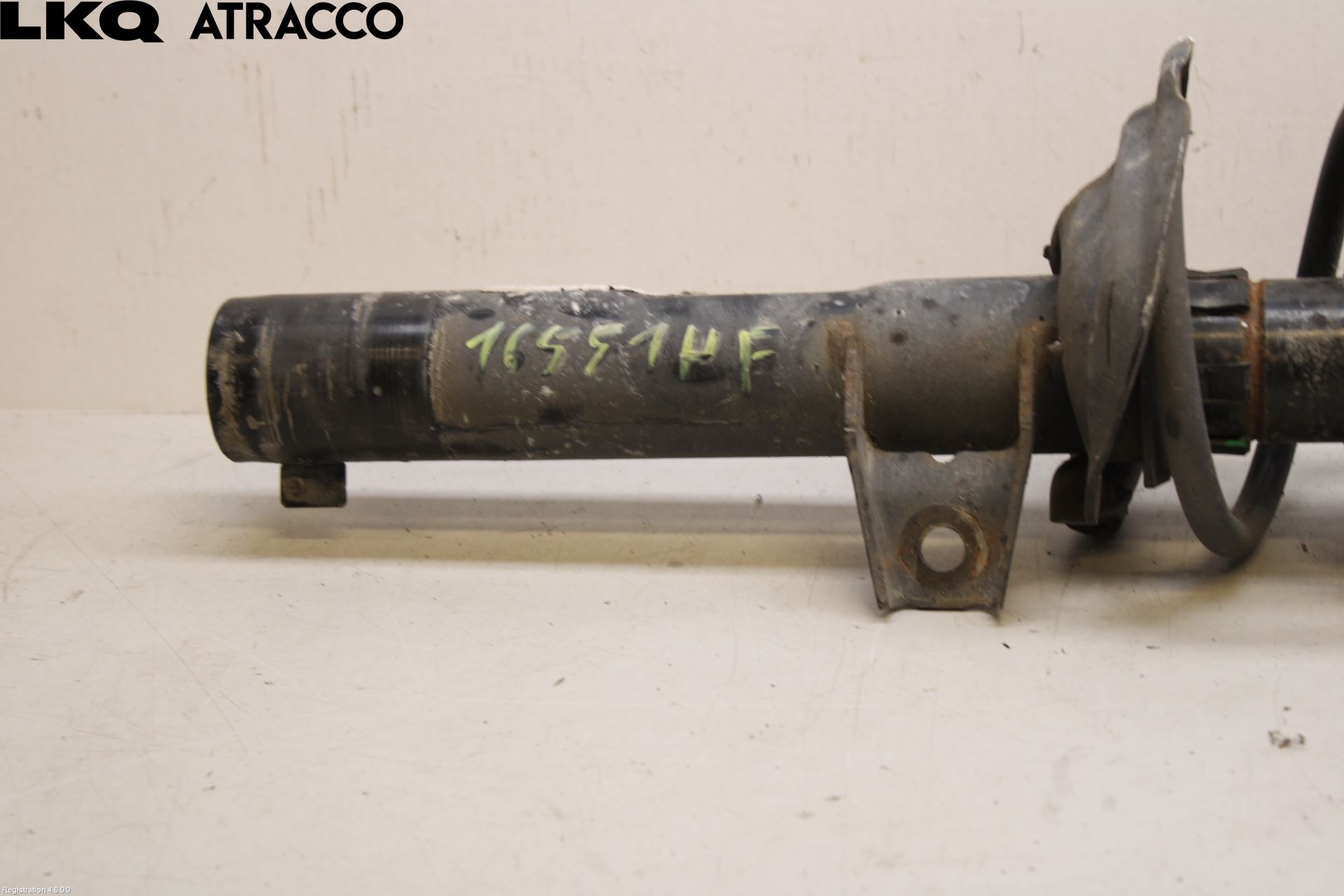 Volkswagen VW T-ROC 18- Fjærbein Foran Høyre