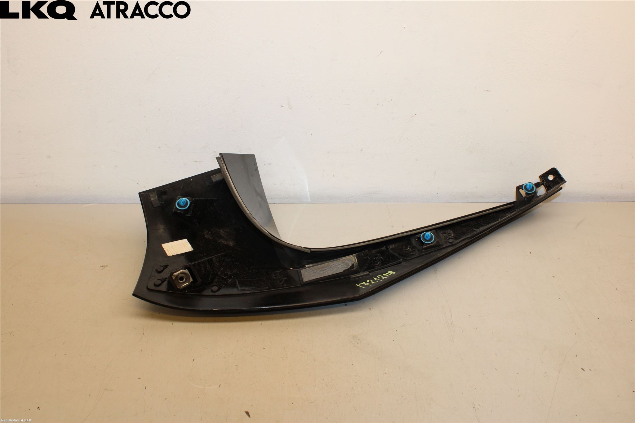 Nissan LEAF 18- Spoiler Bak