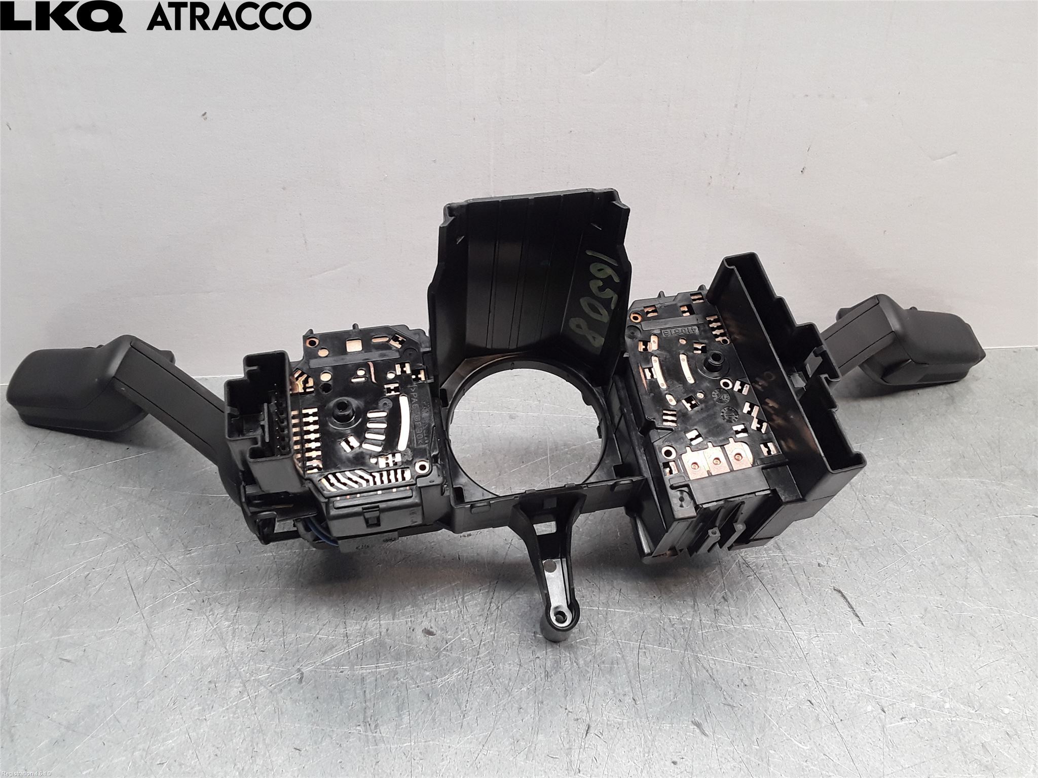 Skoda FABIA 15-21 Bryter Ratt Kombi H Og V