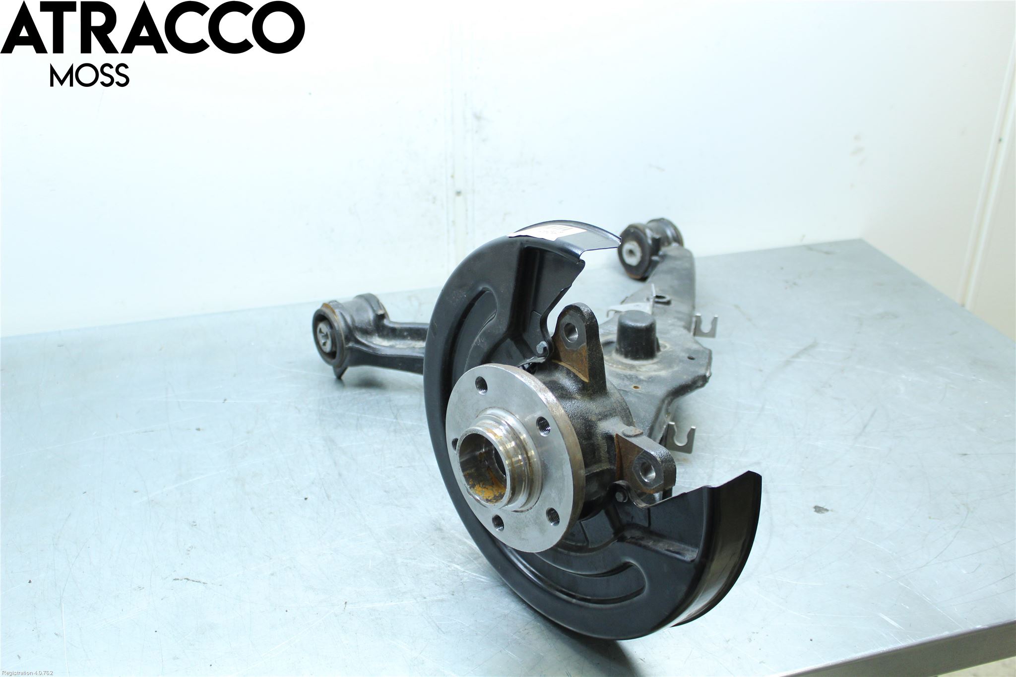 Volkswagen VW TRANSP/CARAVELLE (T6) 16-22 Spindel Vb