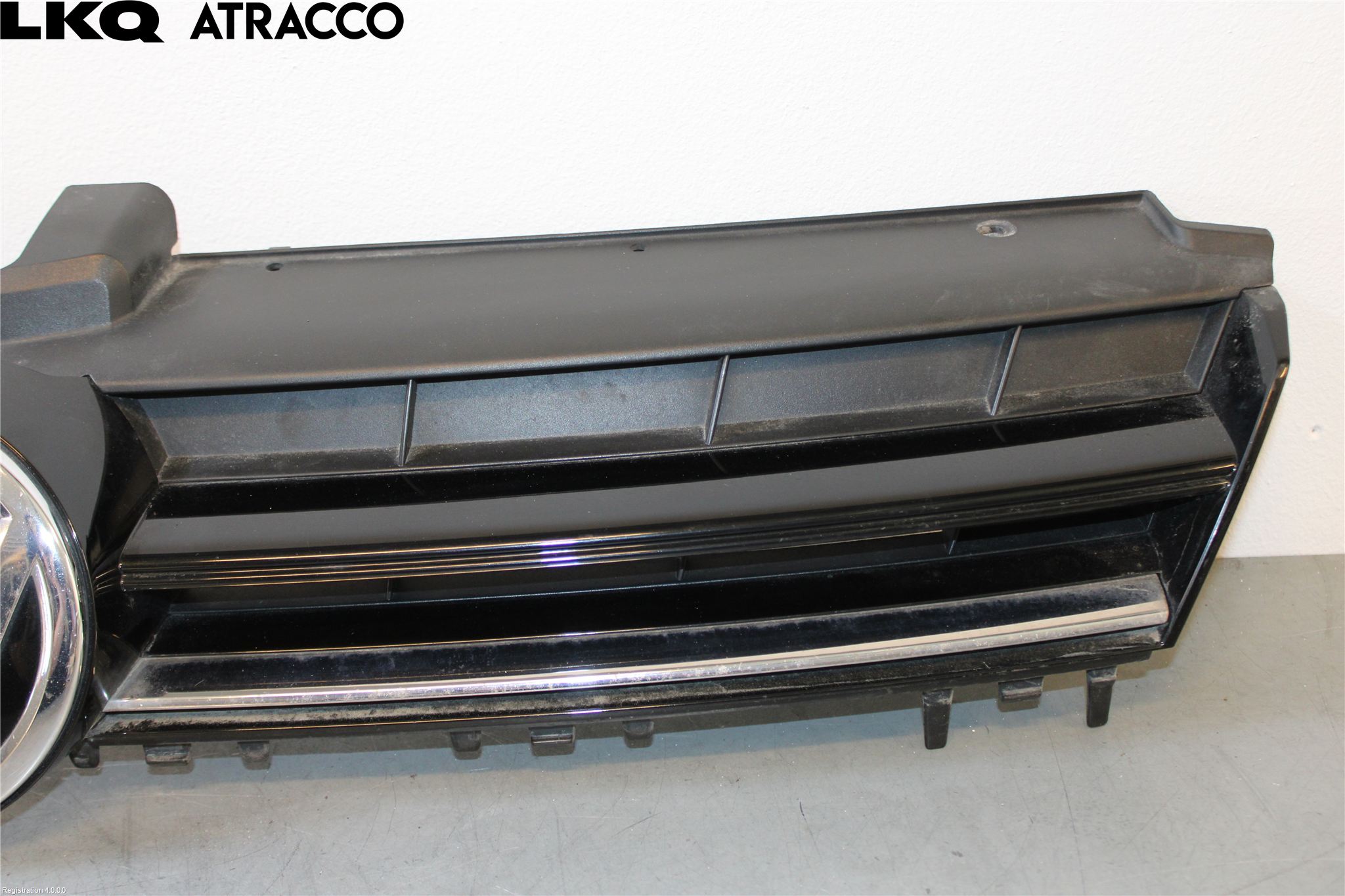 Volkswagen VW GOLF / E-GOLF VII 13-20 Grill Komplett