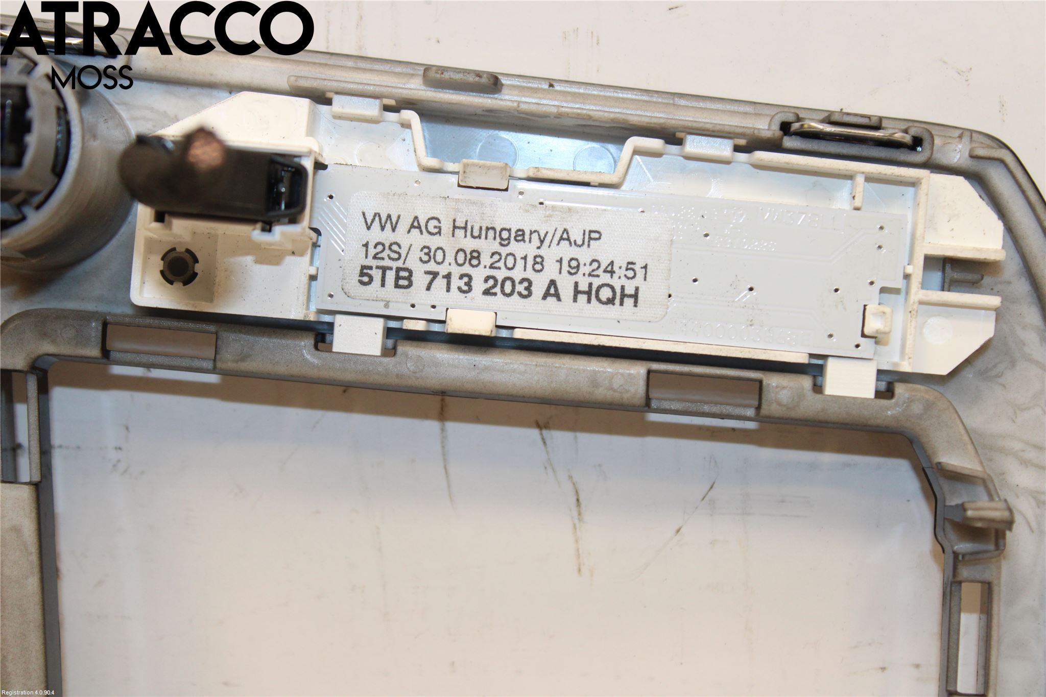 Volkswagen VW TOURAN 16- Startknapp Personbil