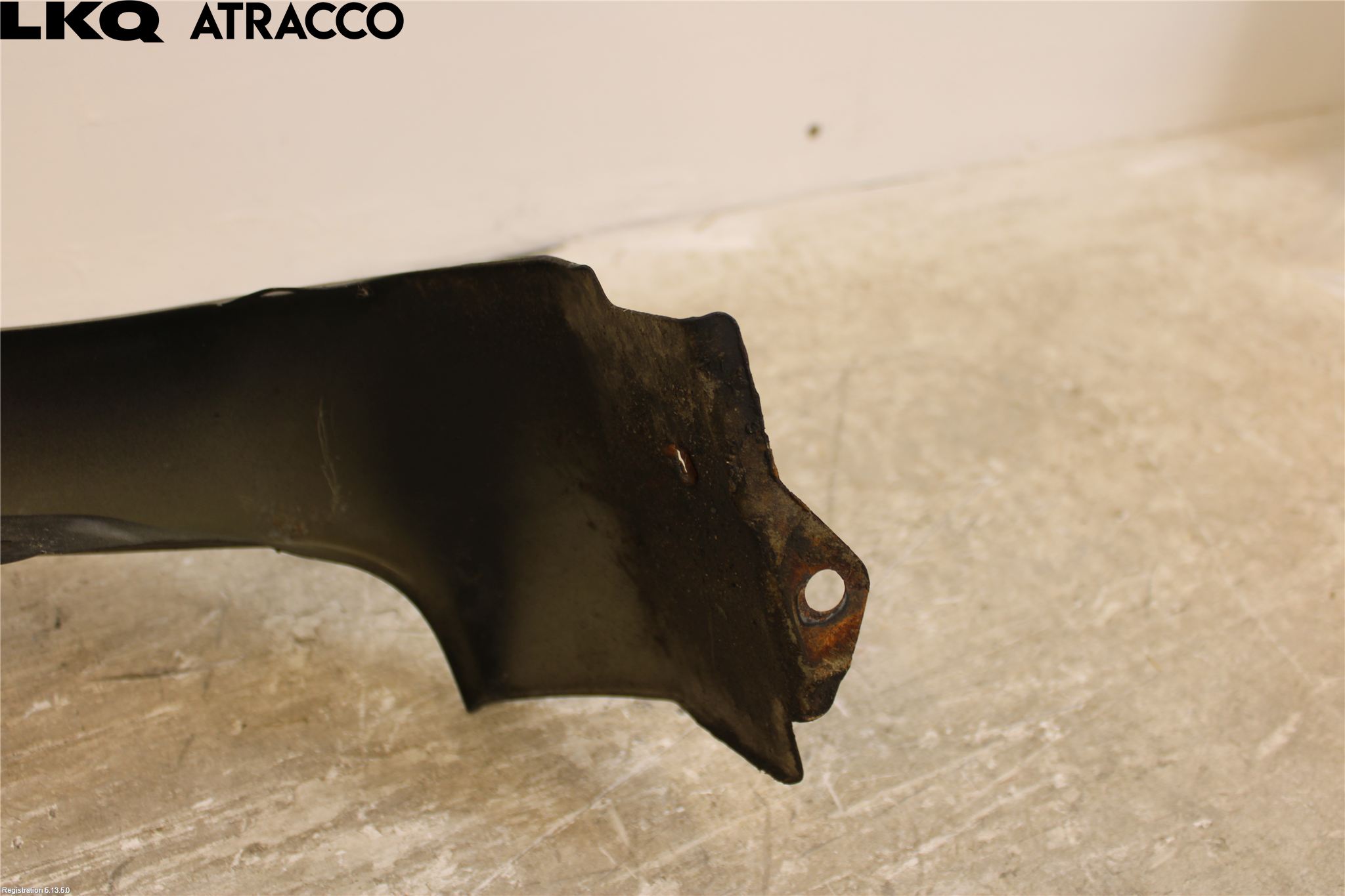 Toyota YARIS XP130 12-14 Skjerm Foran Venstre