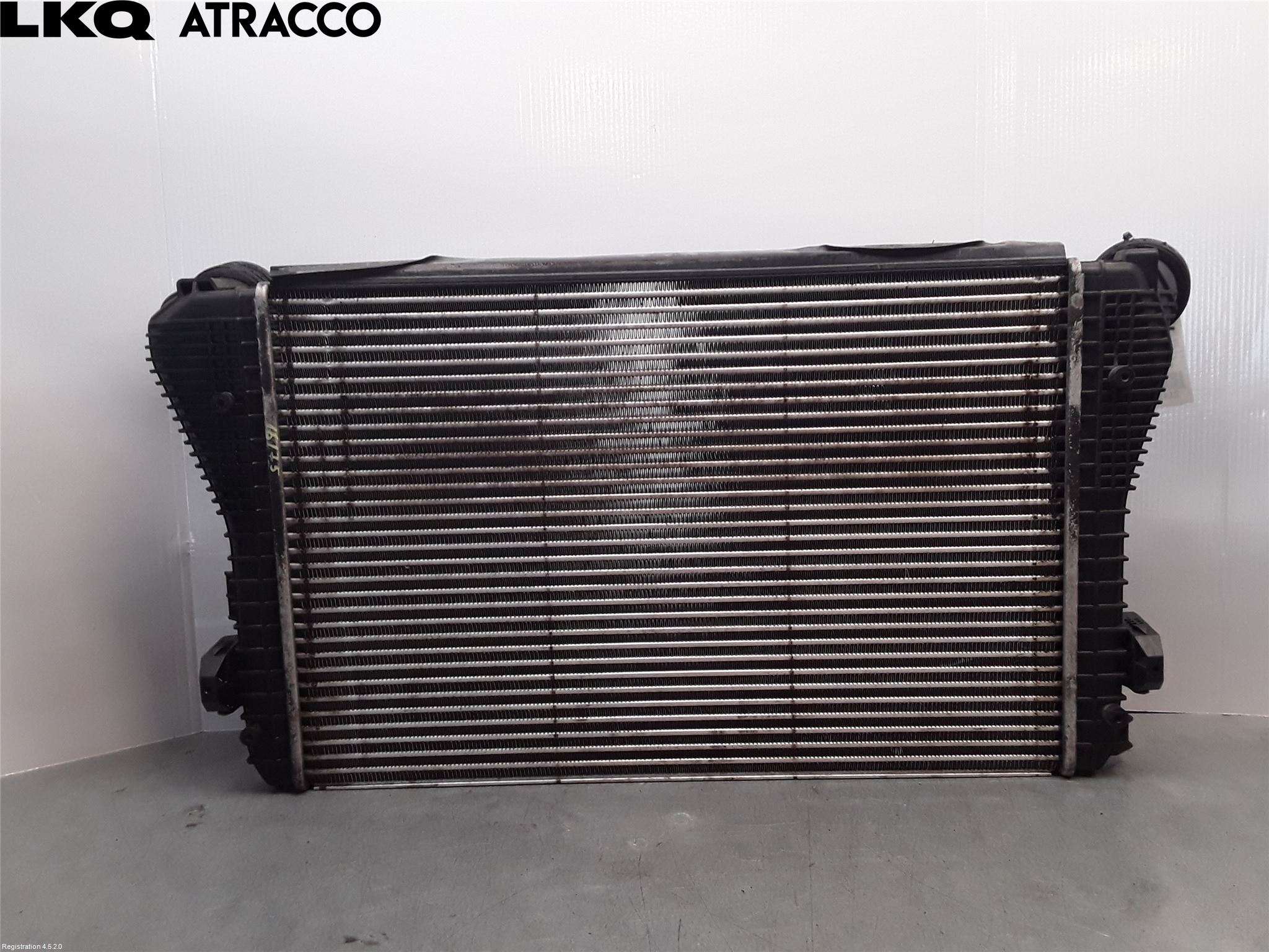 Volkswagen VW TOURAN 03-10 Radiator Automat