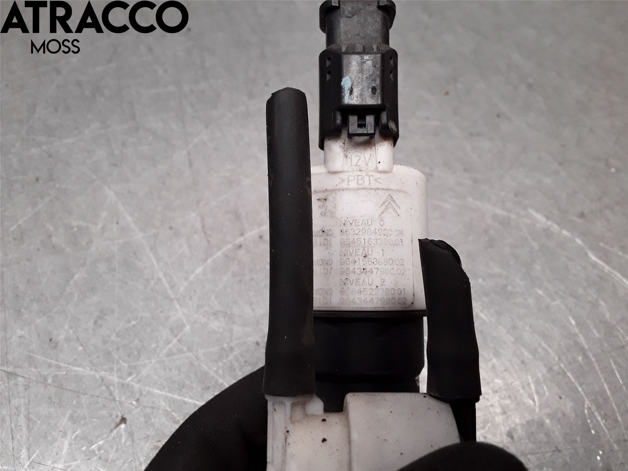 Peugeot 308 14-21 Spylerpumpe Frontrute