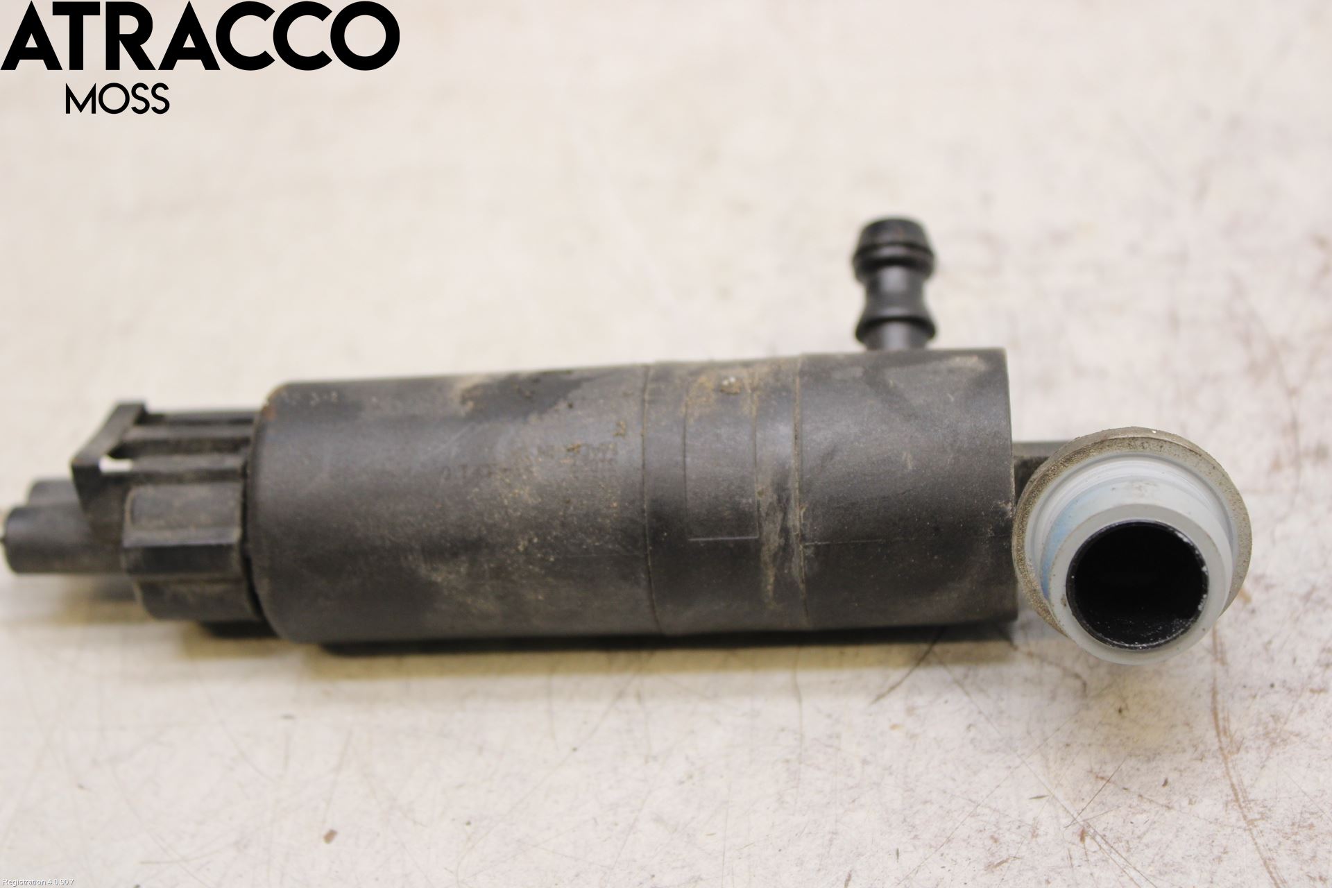 Toyota AVENSIS 09-15 Spylerpumpe Frontrute