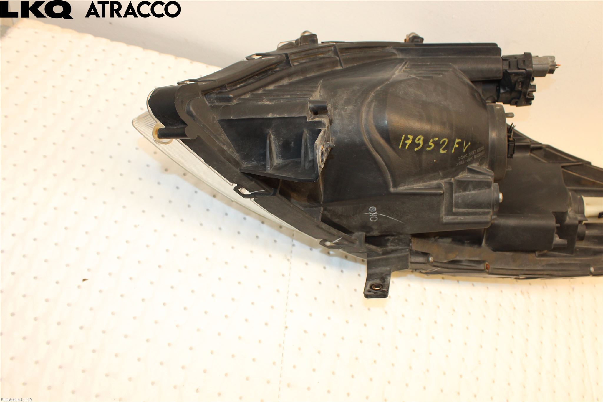 Suzuki SWIFT 11-16 Frontlykt Venstre