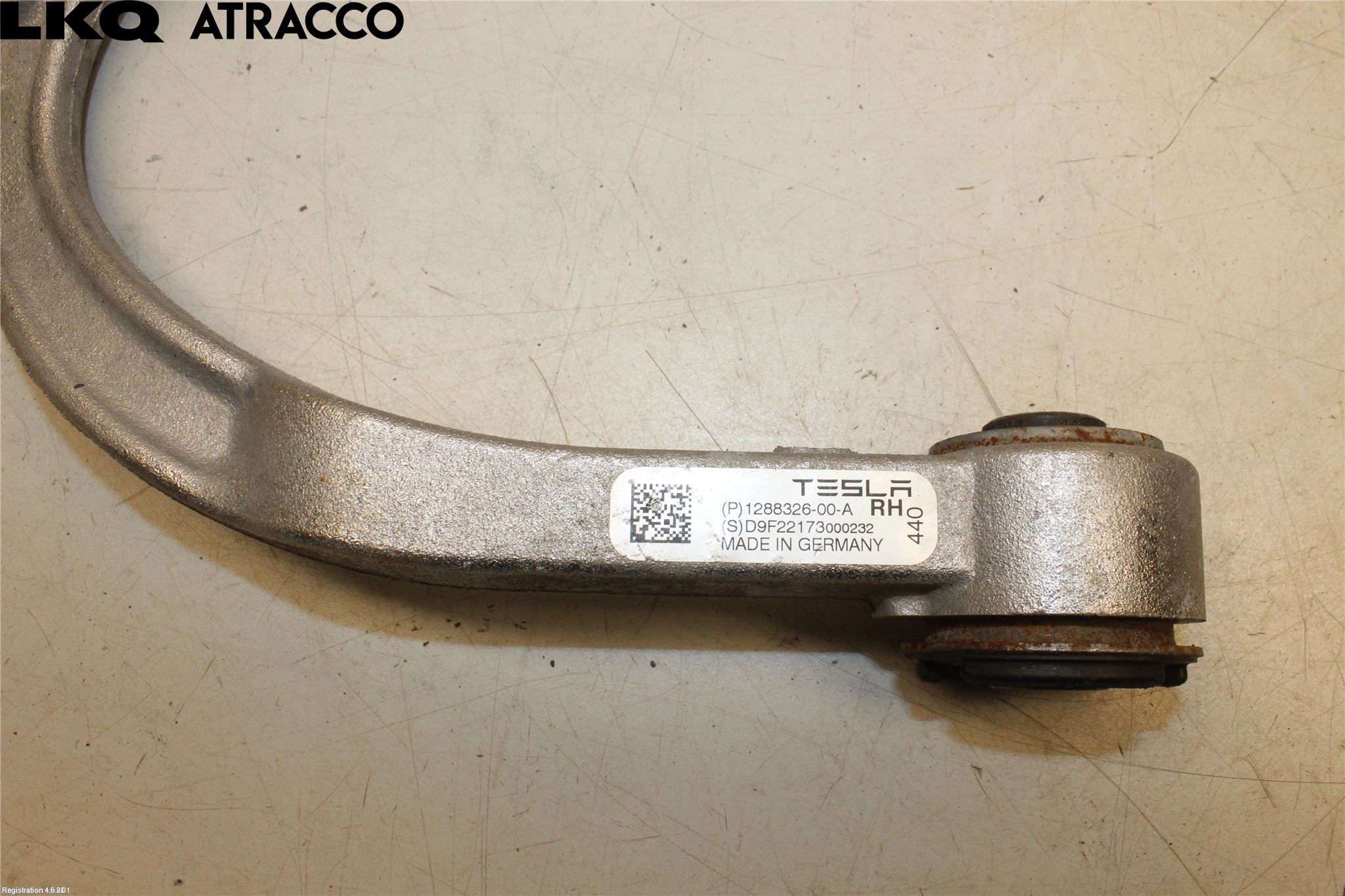 Tesla MODEL 3 17- Bærearm Foran Høyre Øvre