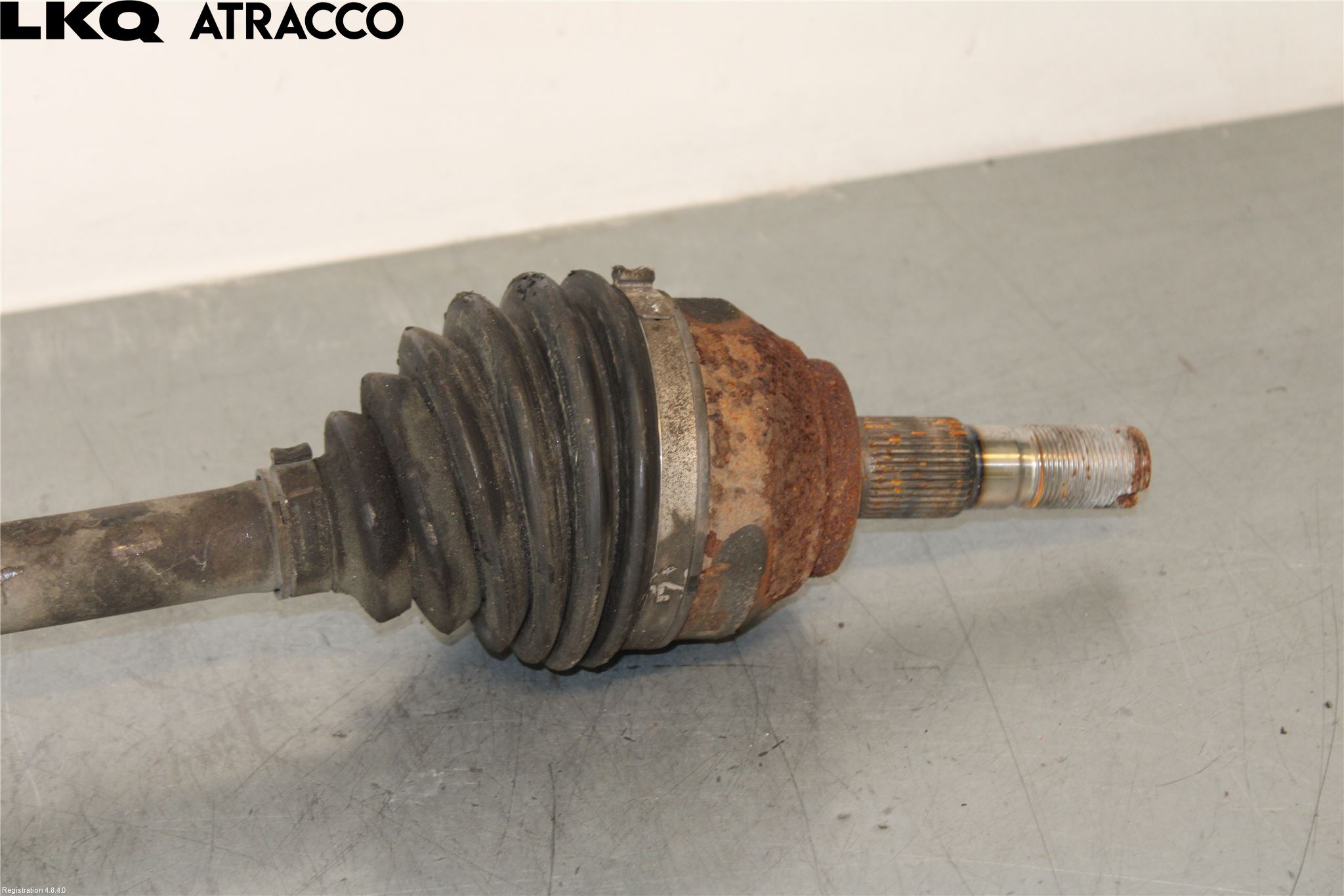 MG ZS EV 20- Drivaksel Foran Kompl Venstre