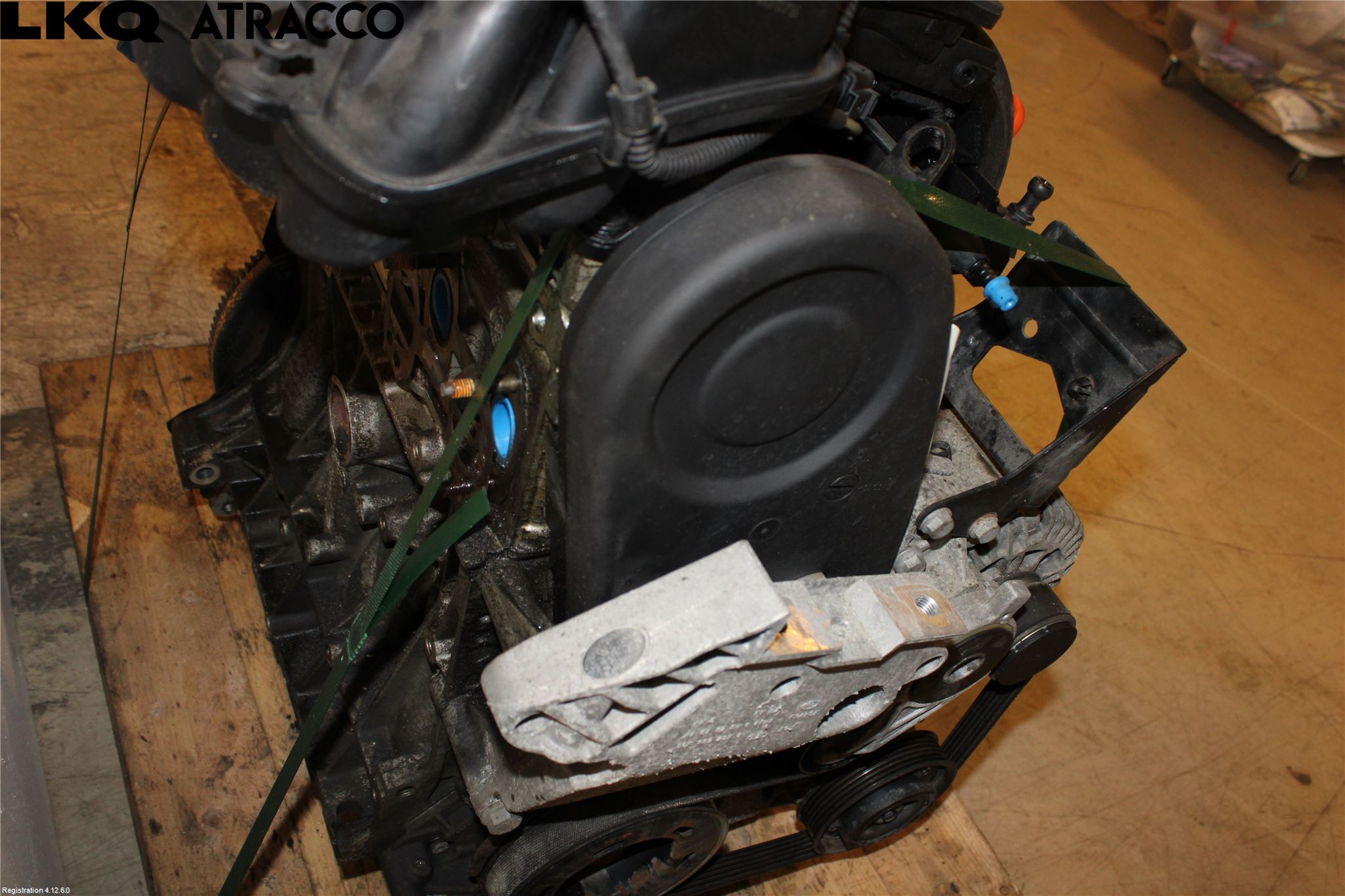 Volkswagen VW GOLF V 04-09 Motor Bensin