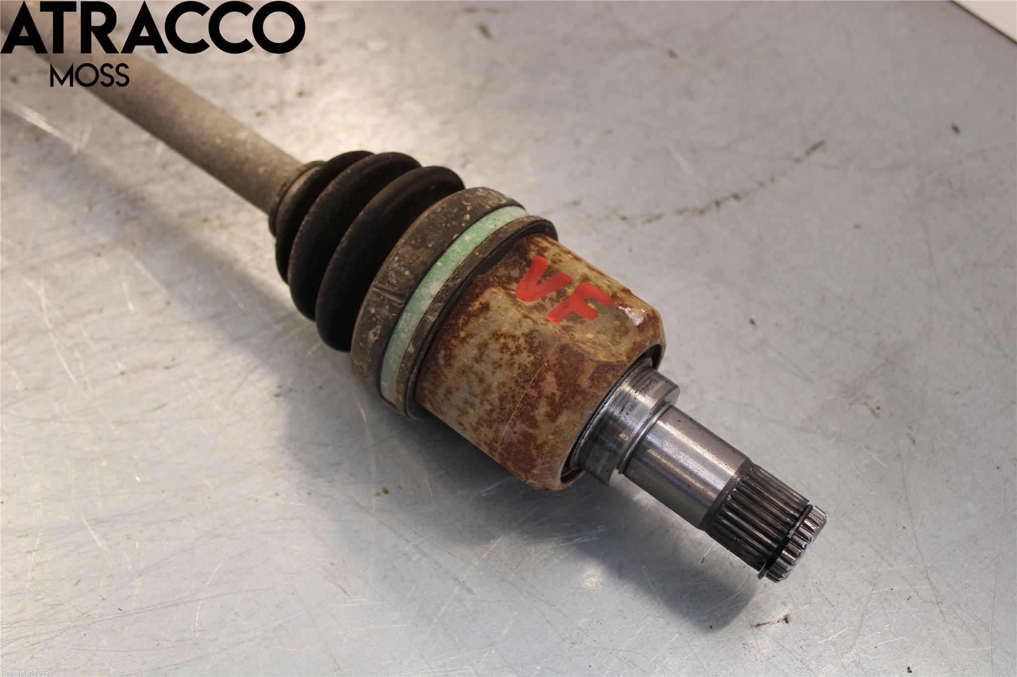 Mitsubishi OUTLANDER 13-21 Drivaksel Foran Kompl Venstre