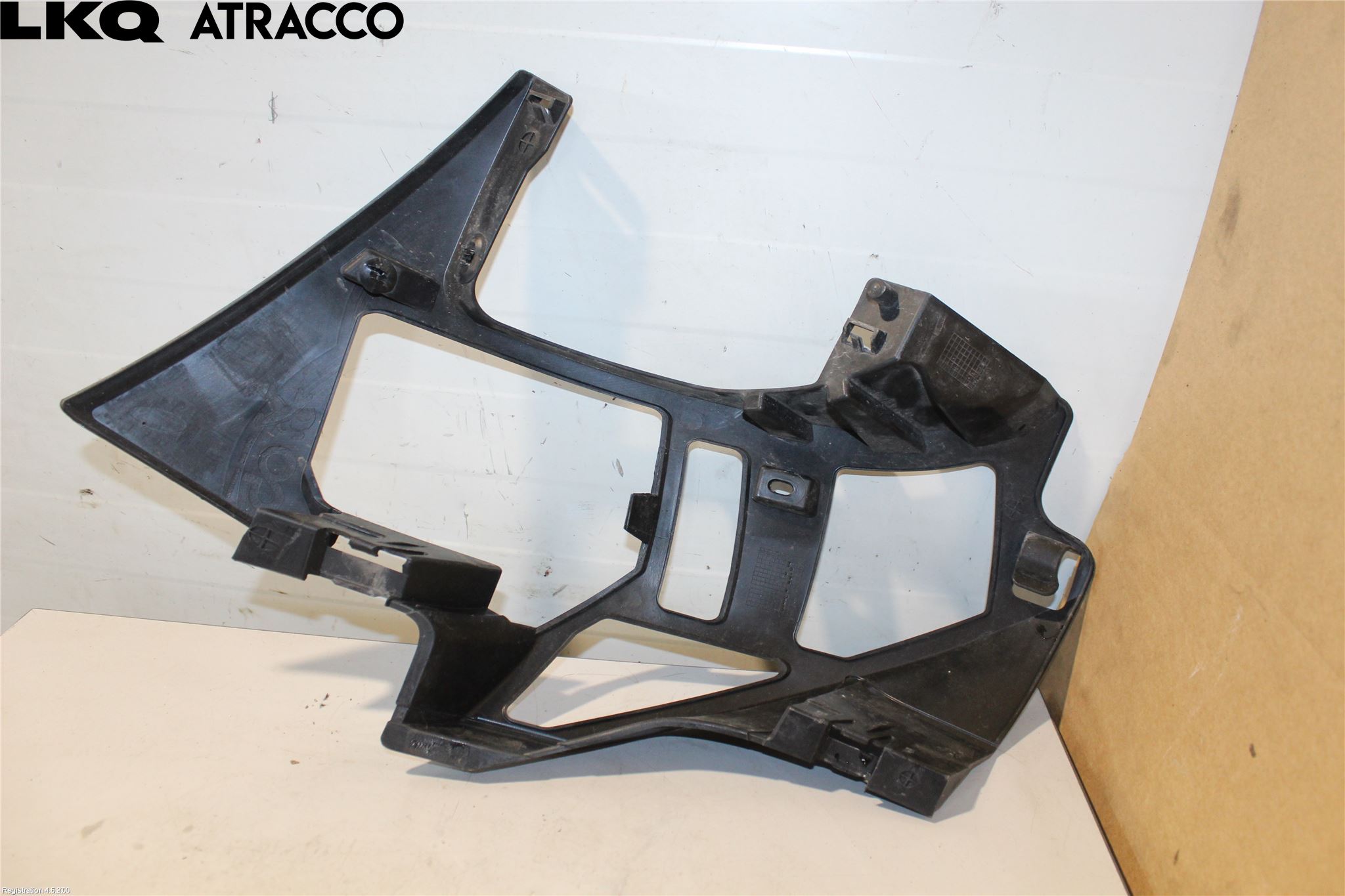 Peugeot 3008 17-24 Frontlykt Holder-Feste
