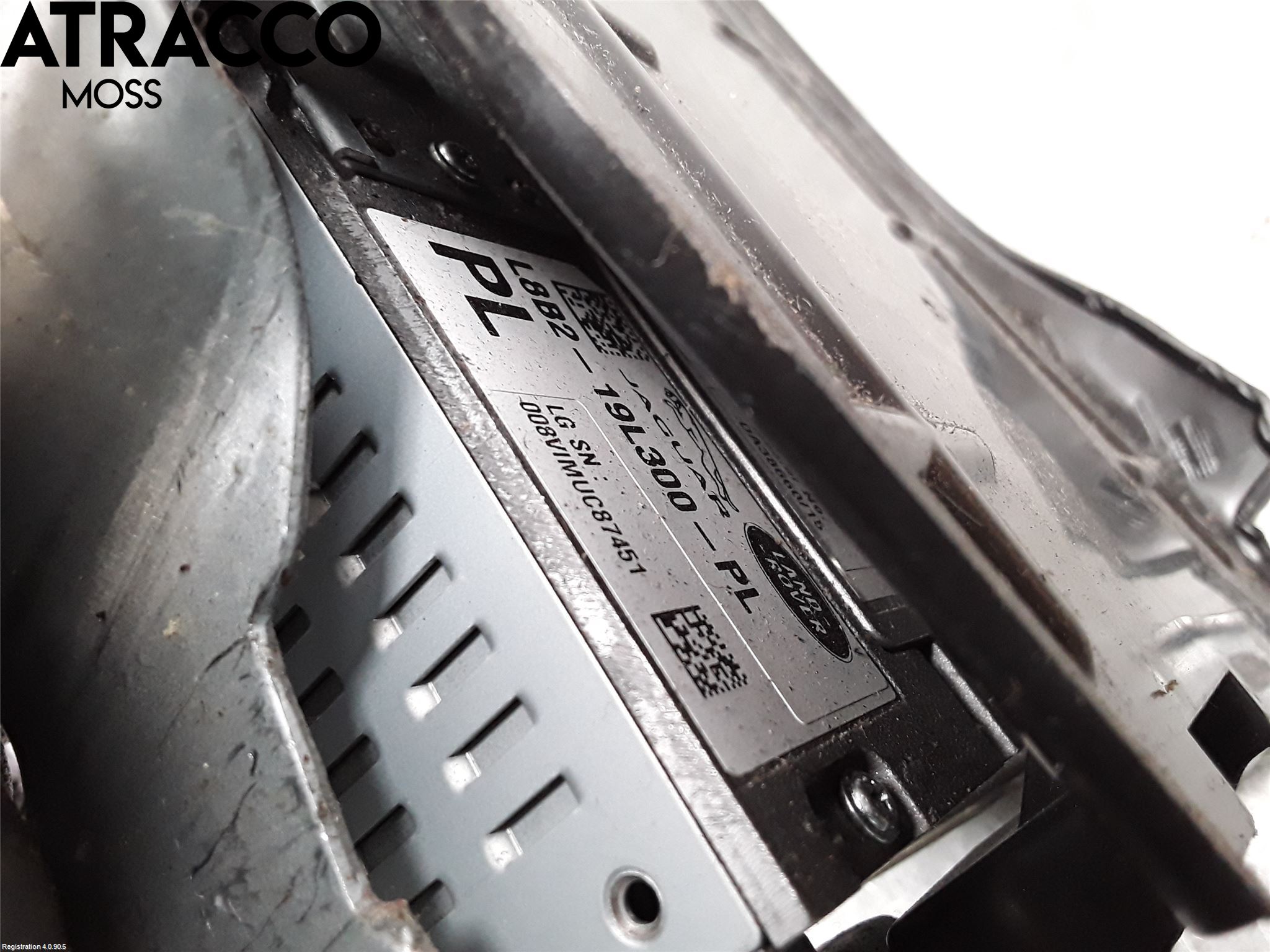 Jaguar I-PACE 18- Stereo Radio