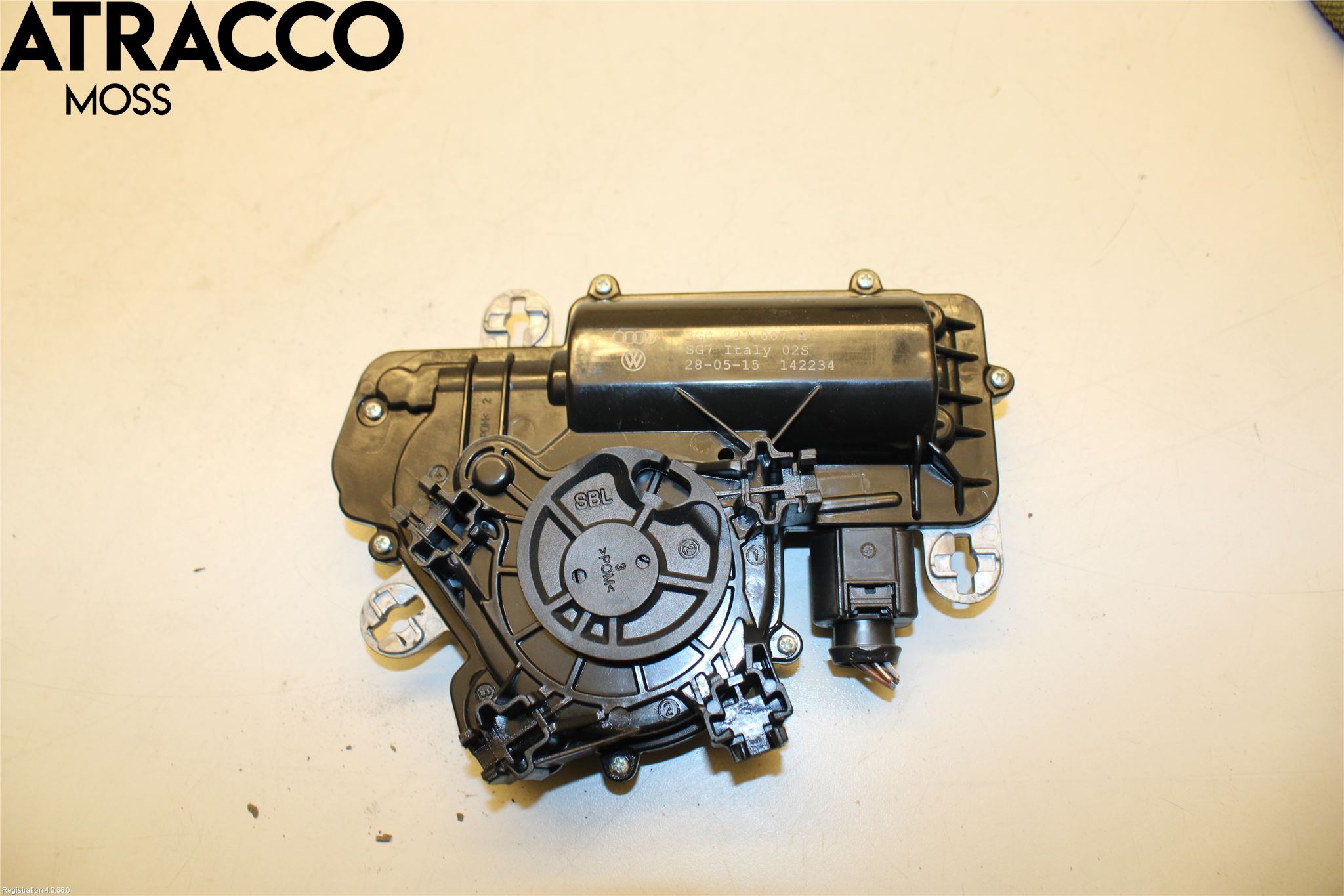 Volkswagen VW PASSAT 15-19 Sentrallåsmotor Bakluke