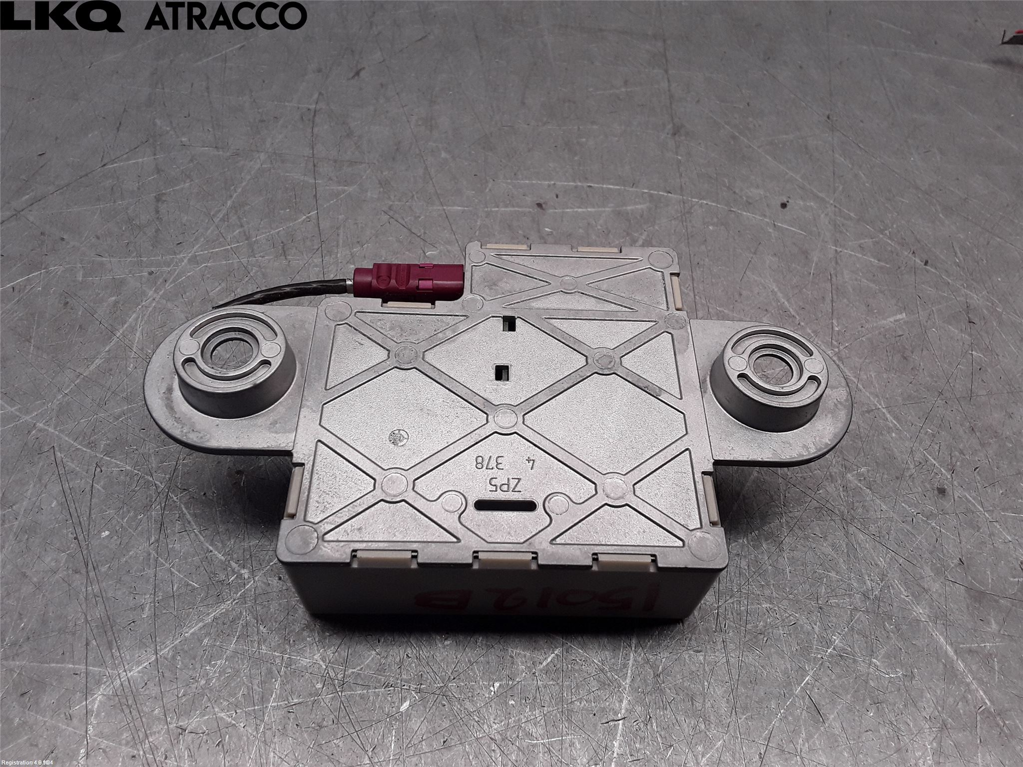 BMW 7 F01/02/03/04 09-15 Stereo Antenneforsterker