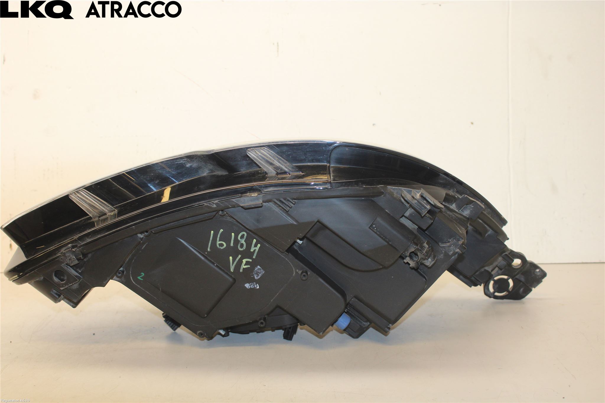 Peugeot 308 14-21 Frontlykt Venstre