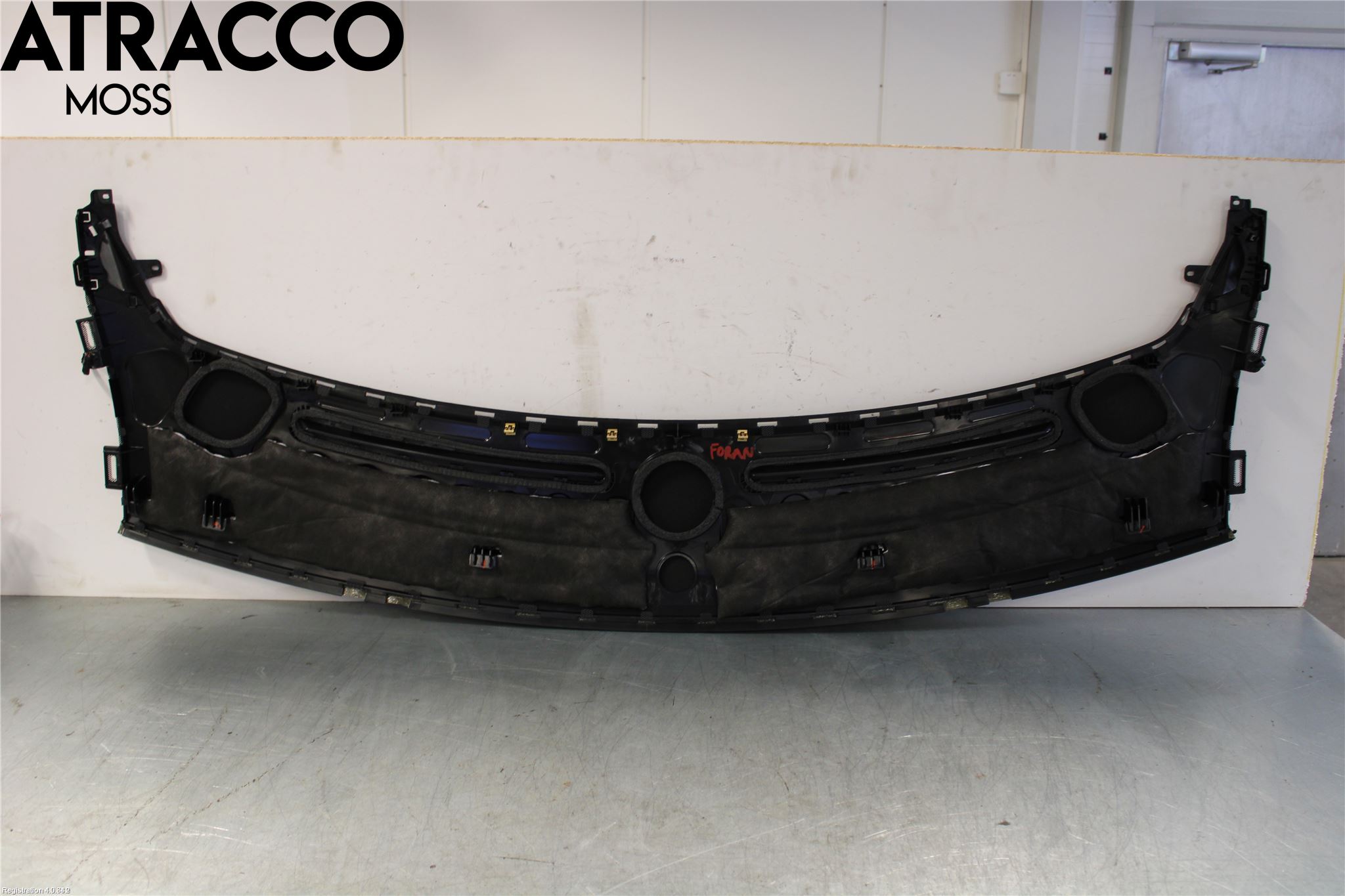 Tesla MODEL X 16- Innr Dekor Instrbord