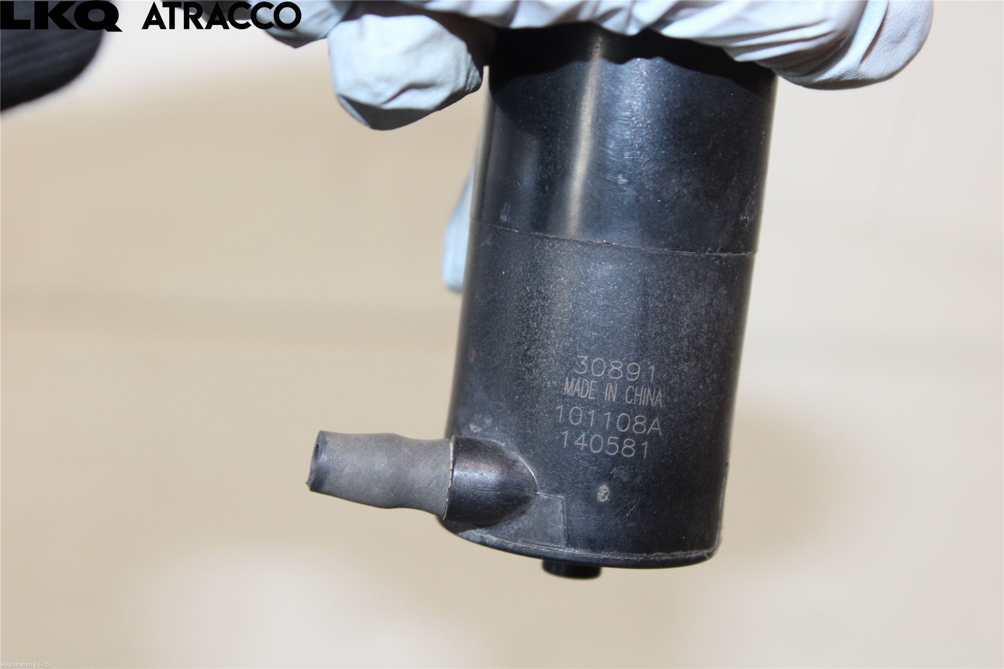 Toyota AVENSIS 09-15 Spylerpumpe Bakluke