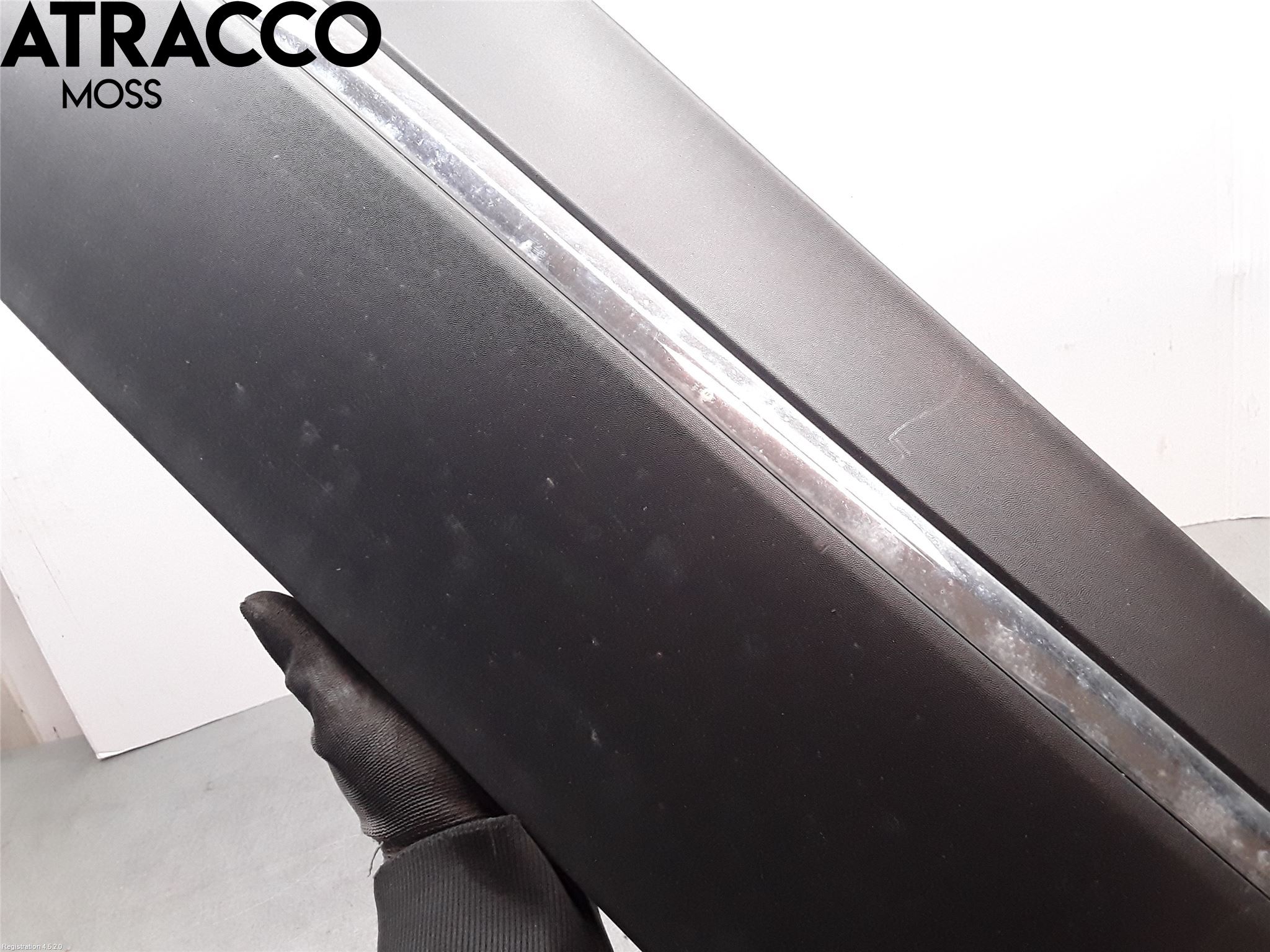 Renault CAPTUR 13-19 Kanalskjørt Høyre