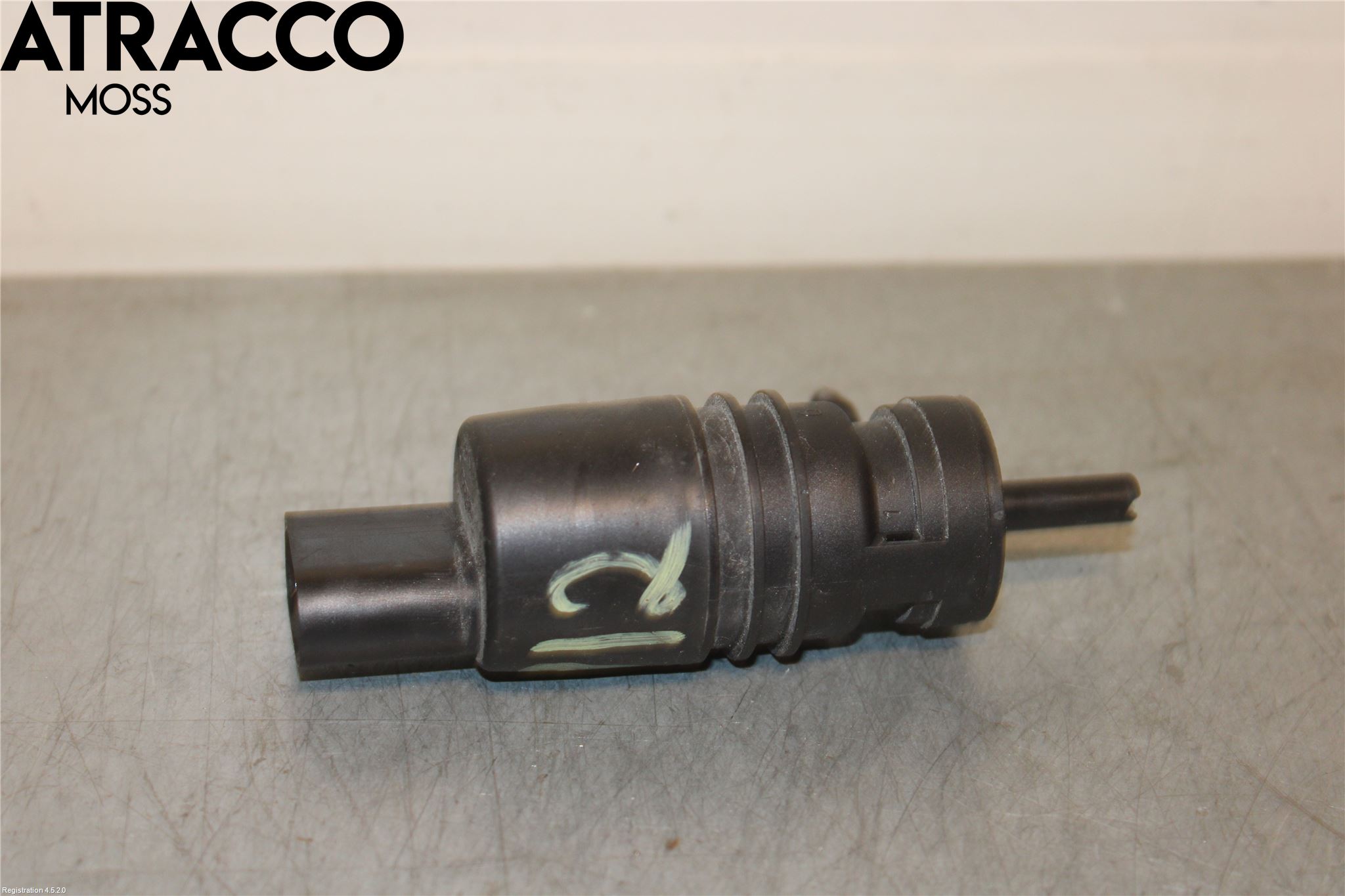 Mercedes-Benz MB VITO/VIANO (W639) 04-14 Spylerpumpe Frontrute