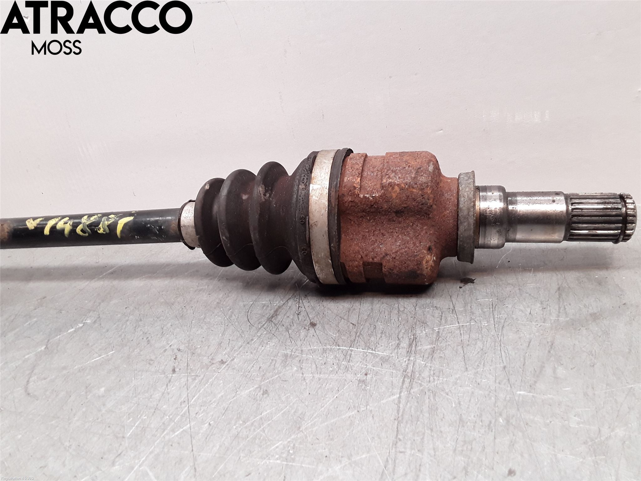 Toyota YARIS XP90 06-11 Drivaksel Foran Kompl Venstre