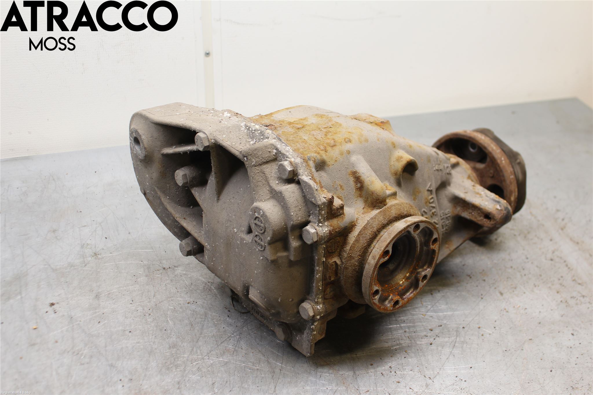 BMW 3 E90/91 SED/TOU 05-12 Bakaksel Kardang Bak -Diff