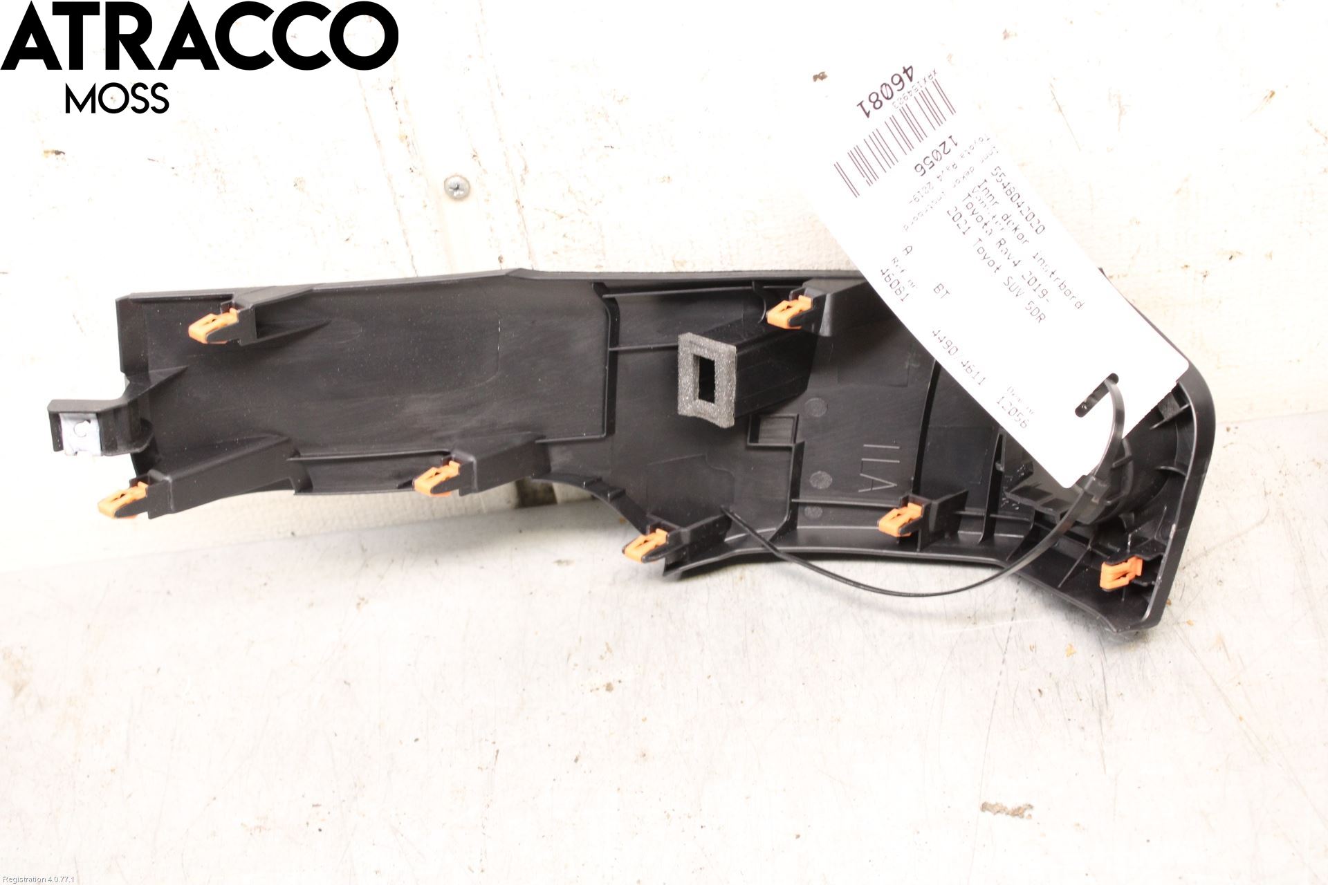 Toyota RAV4 19- Innr Dekor Instrbord