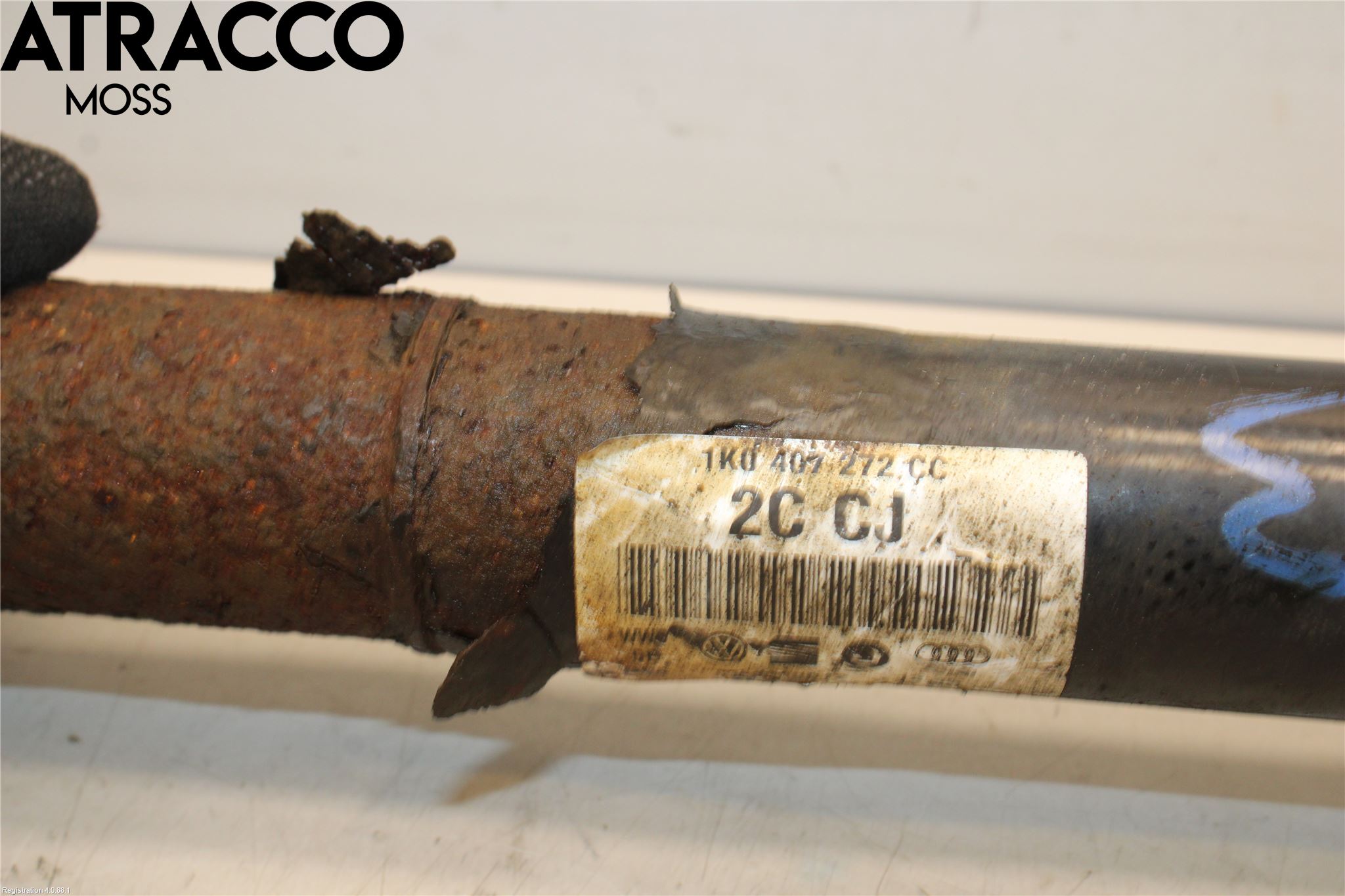 Volkswagen VW GOLF VI 09-13 Drivaksel Foran Kompl Høyre