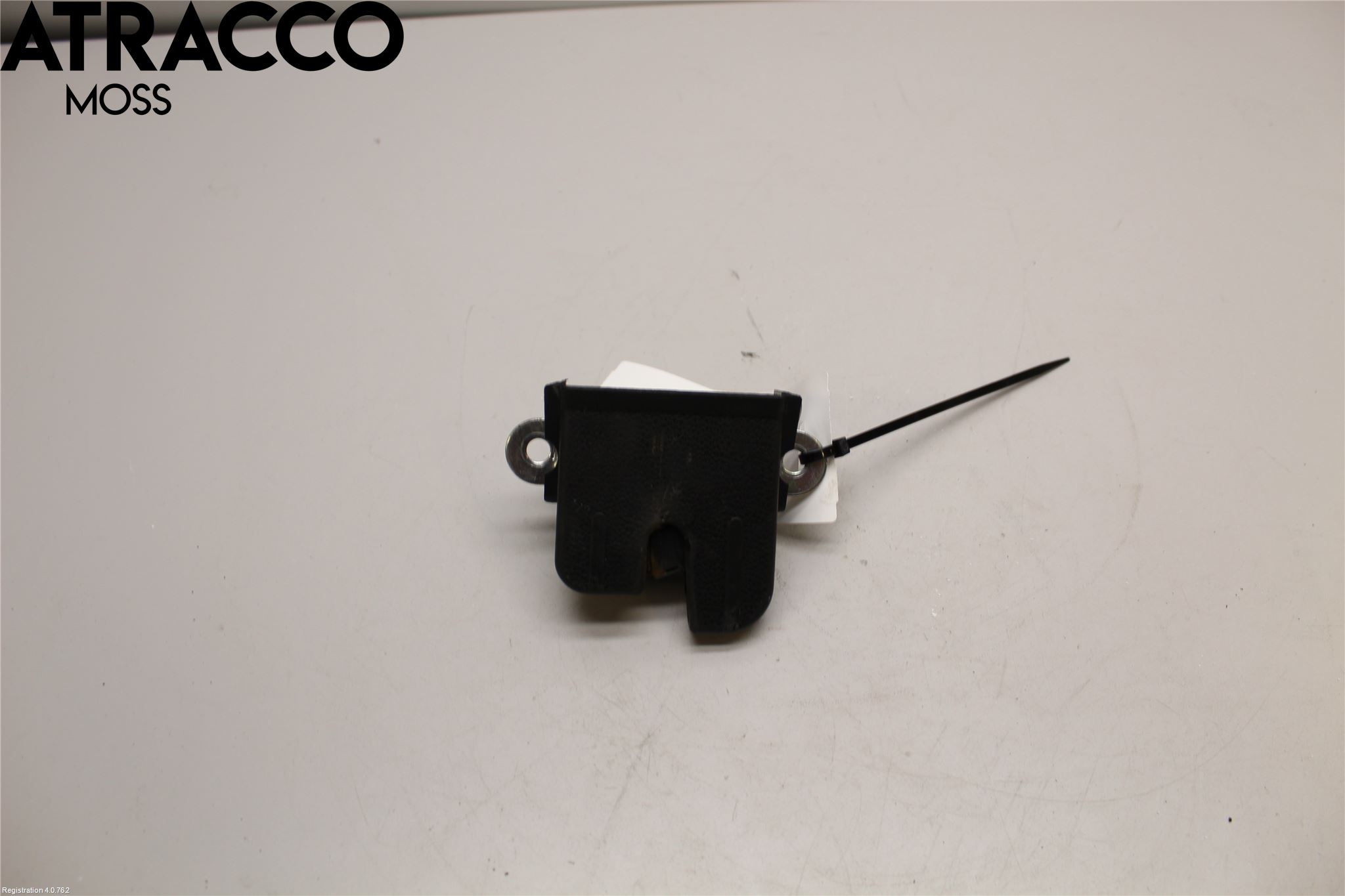 Volkswagen VW GOLF / E-GOLF VII 13-20 Bakluke-Lokk Låsekasse