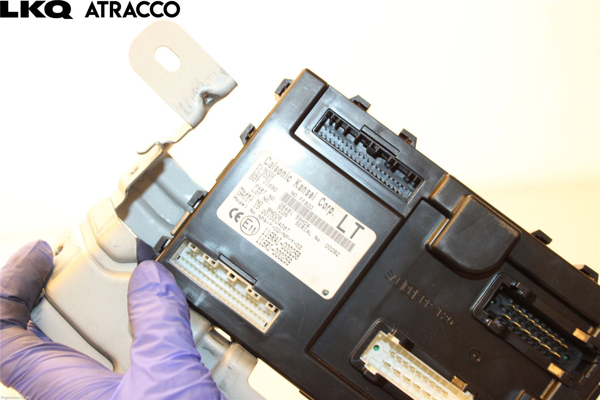 Nissan LEAF 18- Styreenhet Parkering