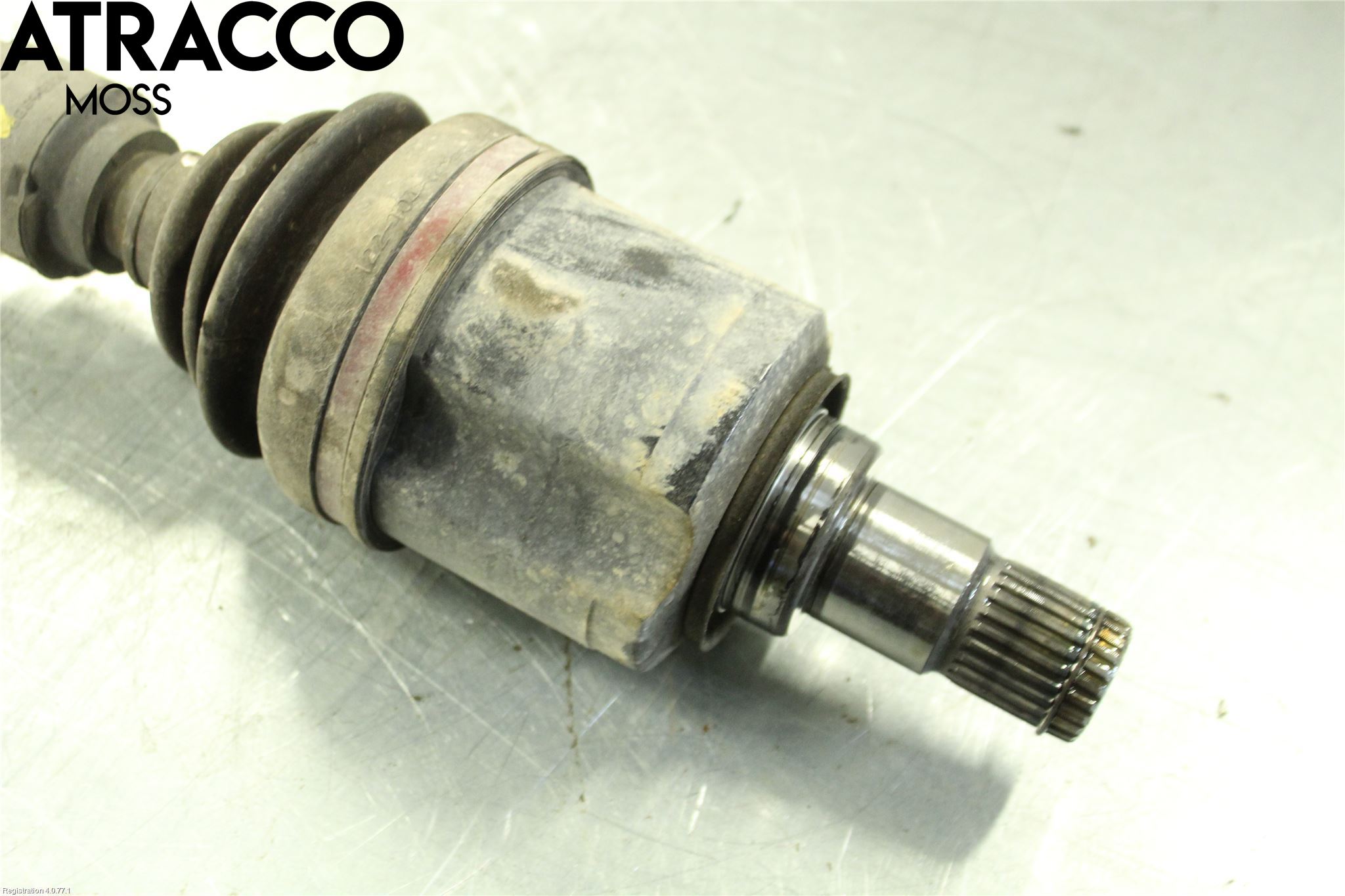 Mitsubishi OUTLANDER 13-21 Drivaksel Foran Kompl Venstre