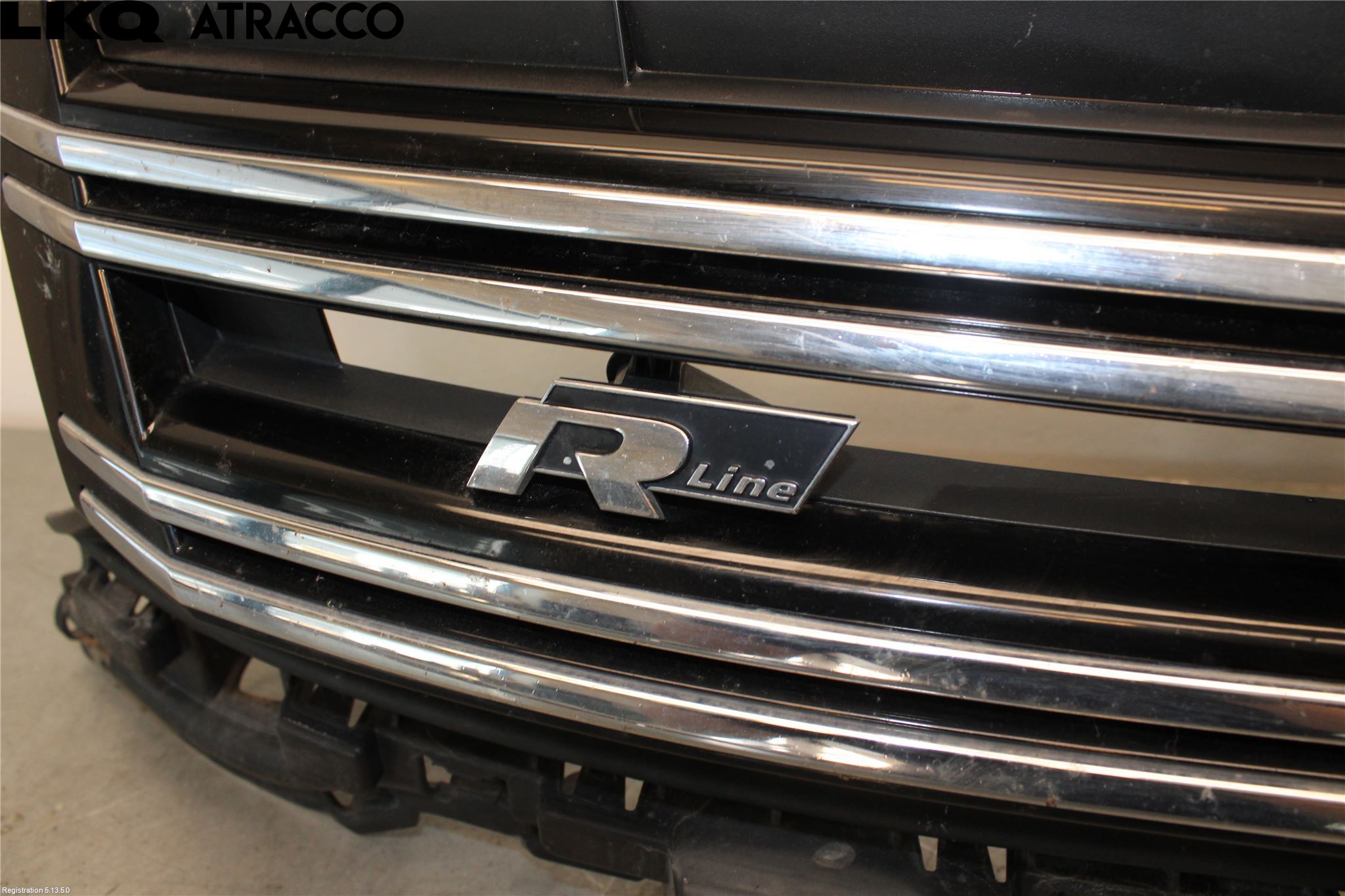 Volkswagen VW TIGUAN 16-24 Grill Komplett