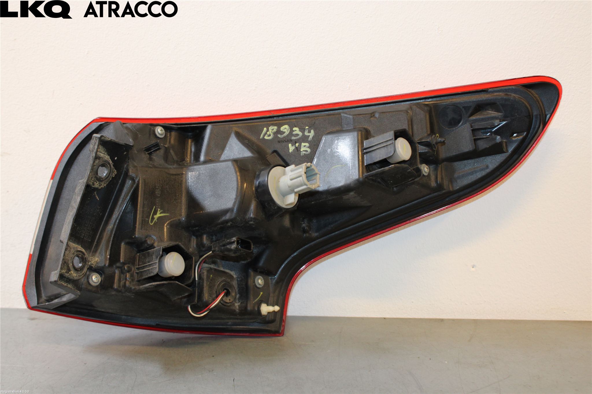 Nissan QASHQAI 14-17 Baklykt Venstre