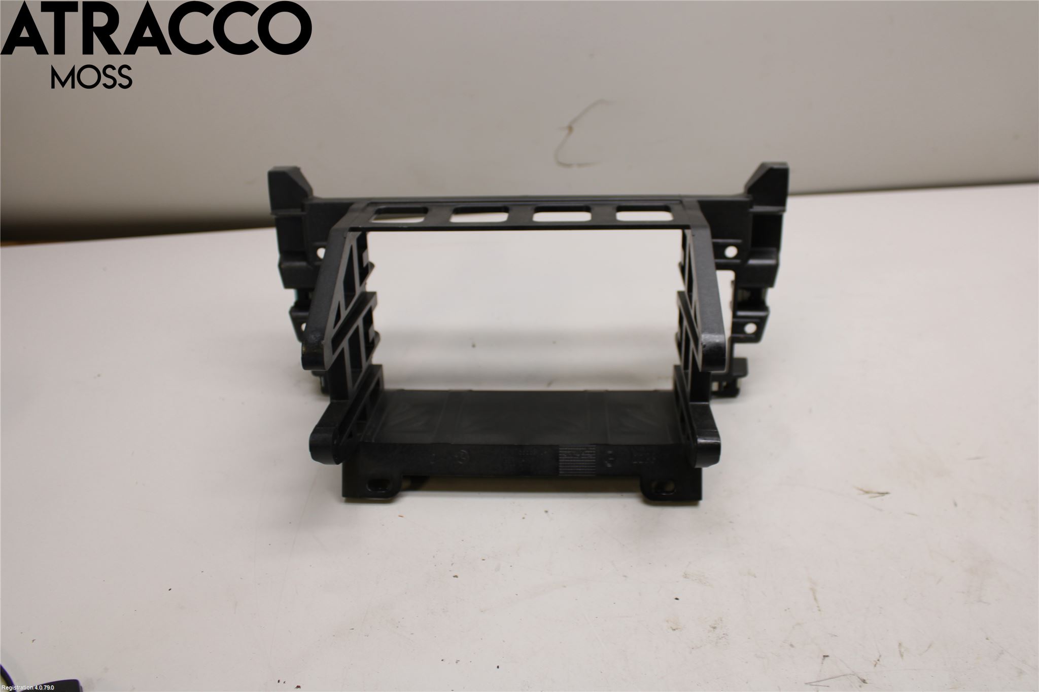 BMW 5 F10/F11/F18 09-17 Innr Radio Ramme