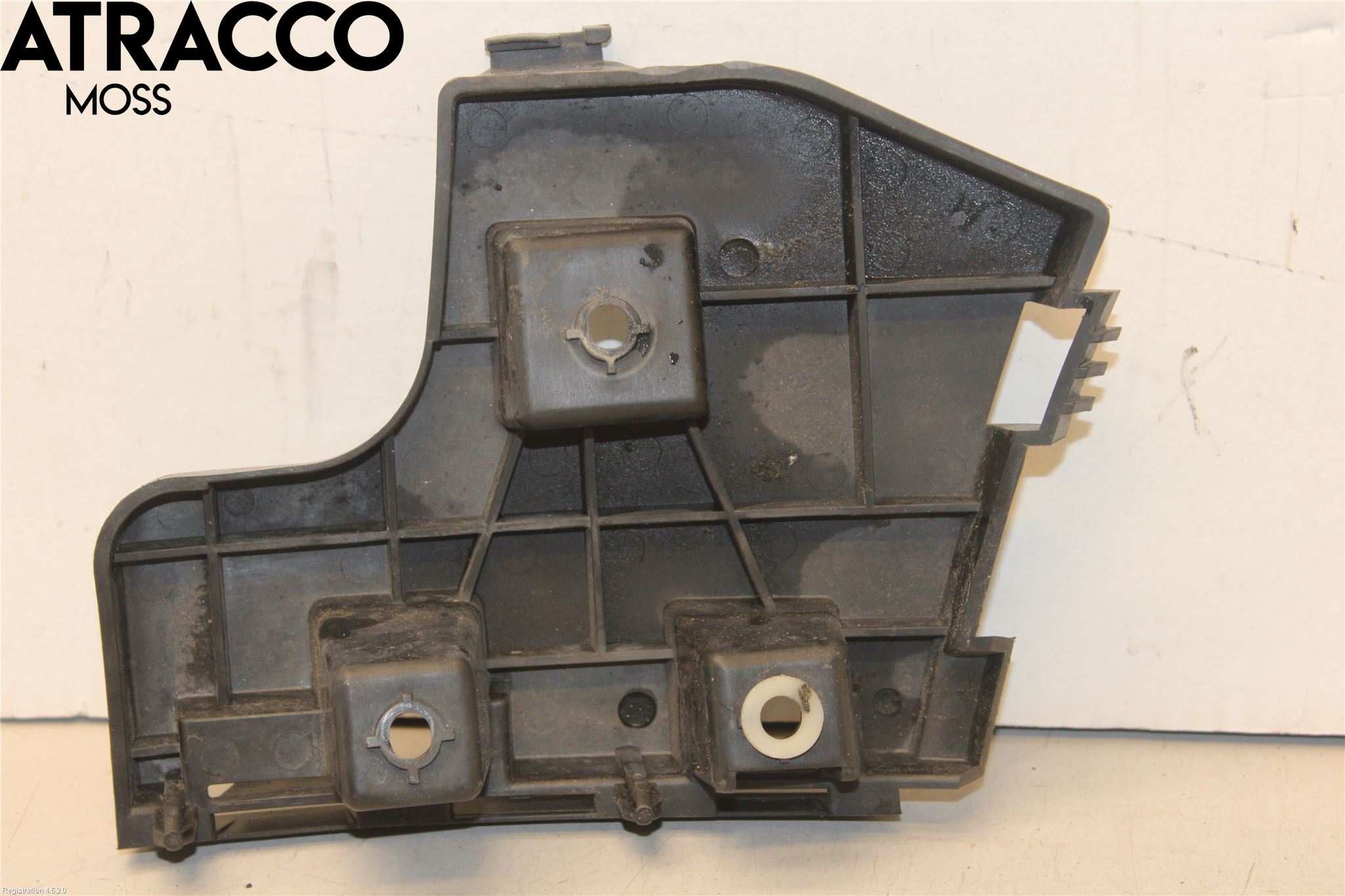 Volvo V60 11-13 Støtfangerfeste Bak Venstre