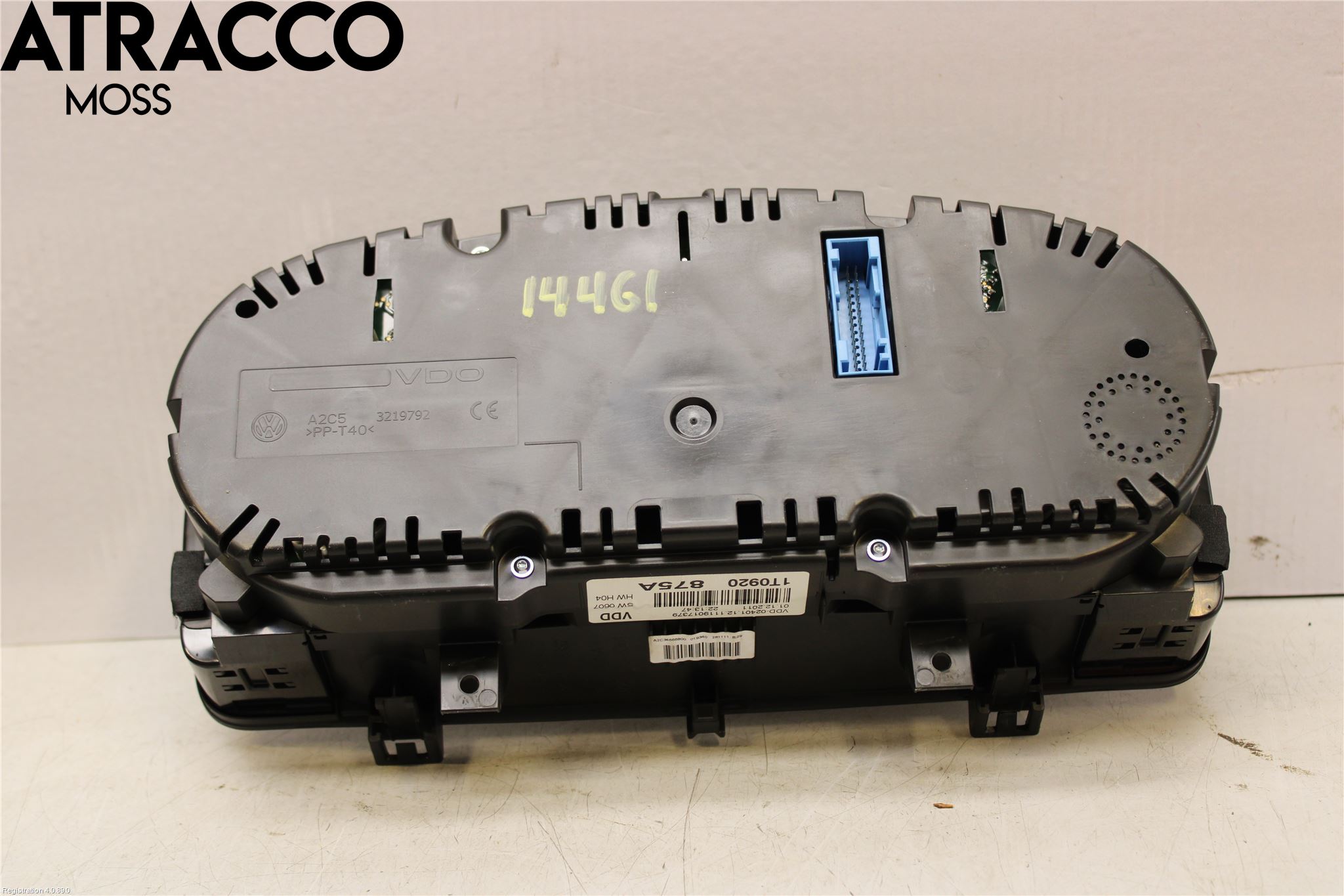 Volkswagen VW TOURAN 10-15 Instr Kombinert