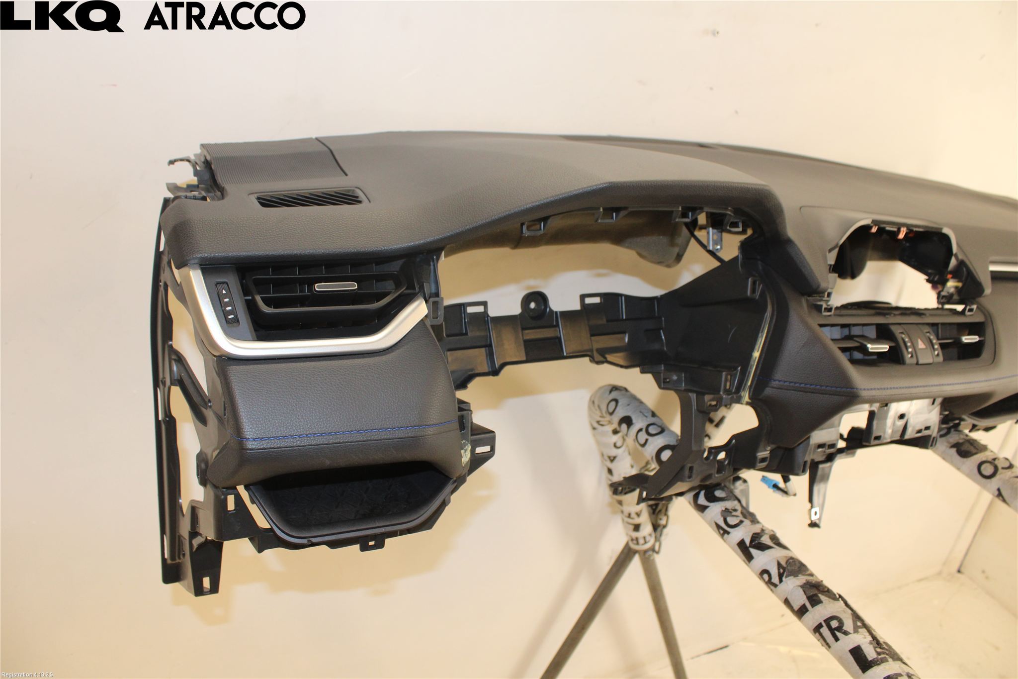 Toyota RAV4 19- Dashbord
