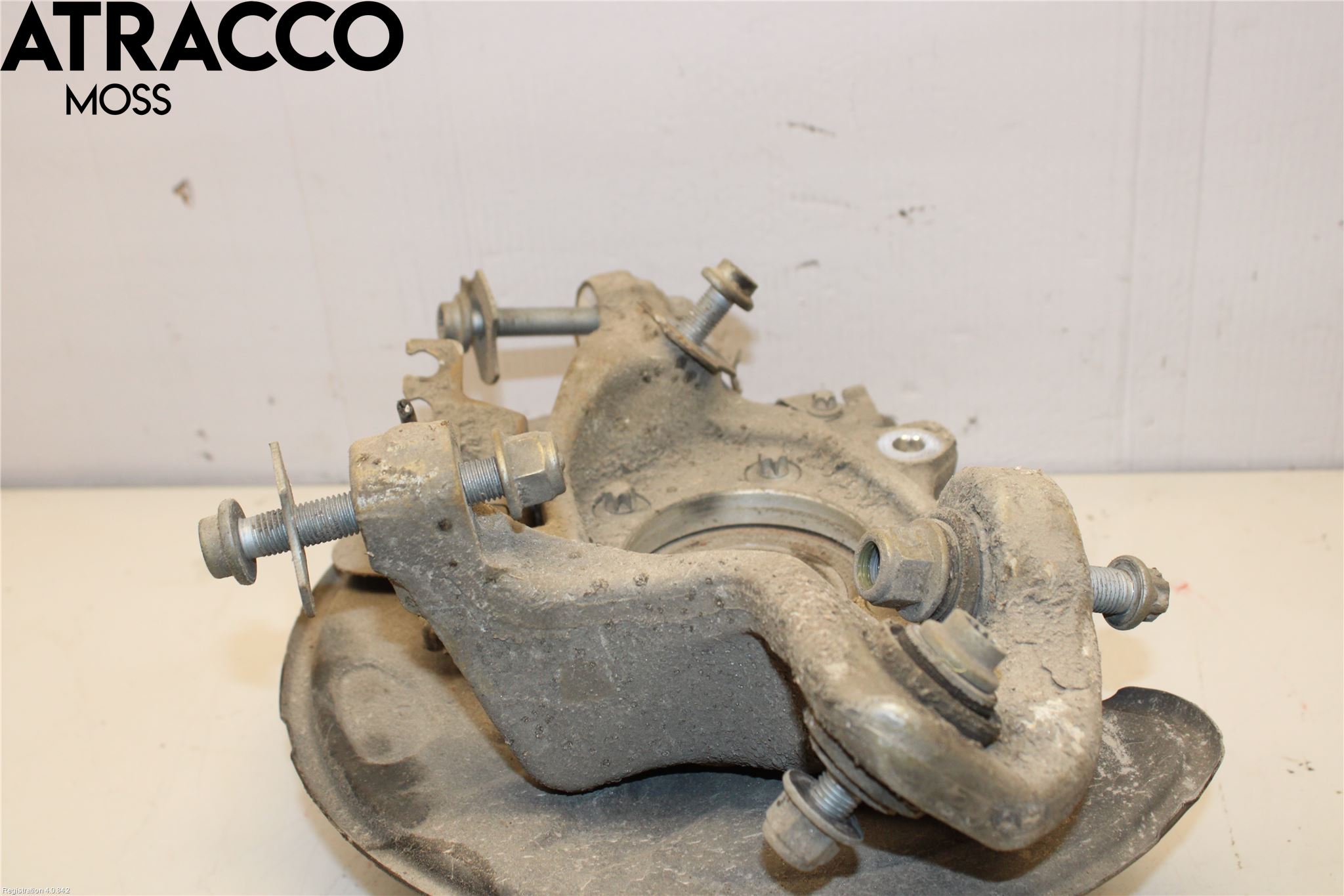 Mercedes-Benz MB E-KLASS (W213) 16-23 Spindel Hb