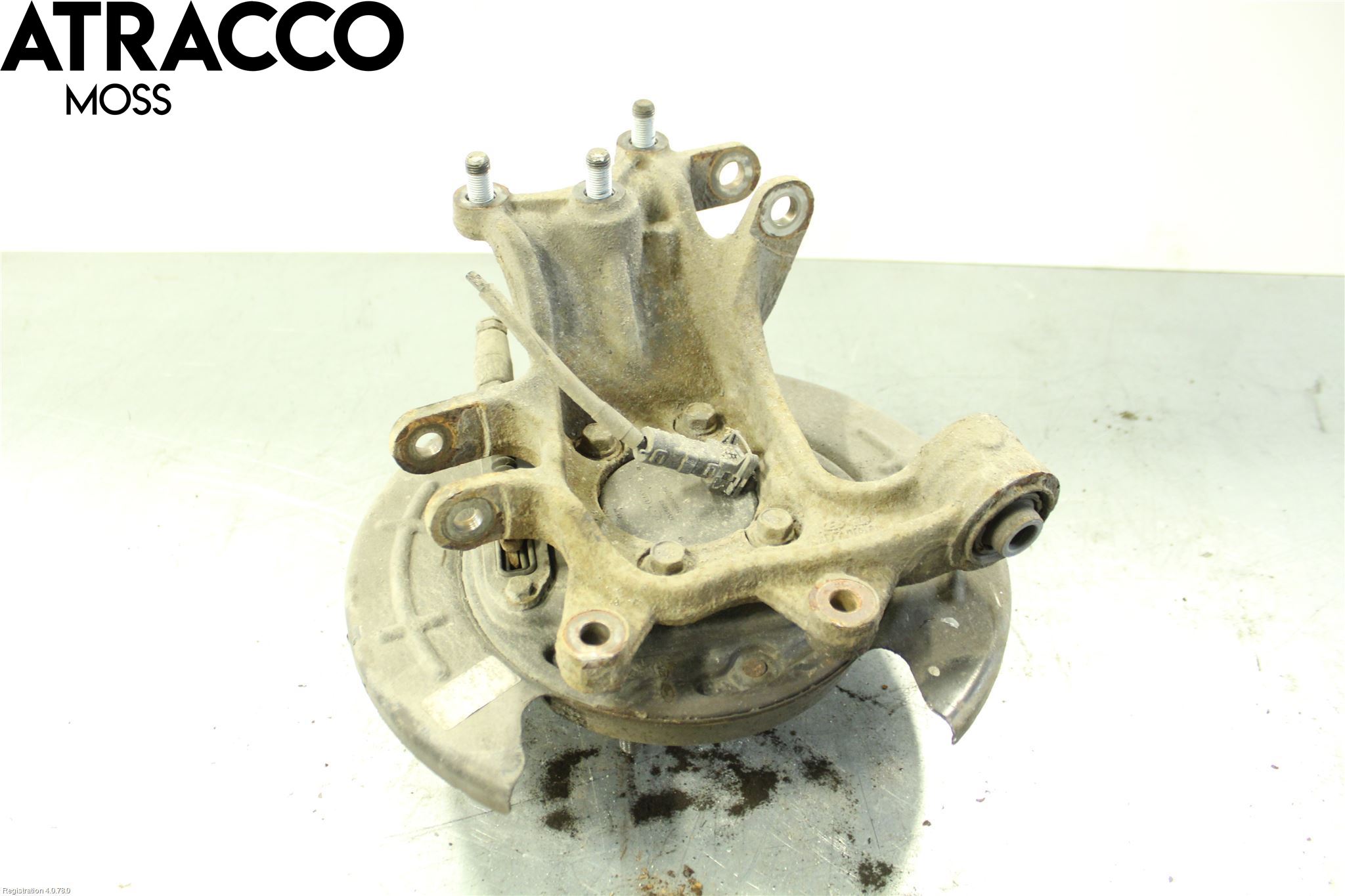 Hyundai TUCSON 05- Spindel Vb