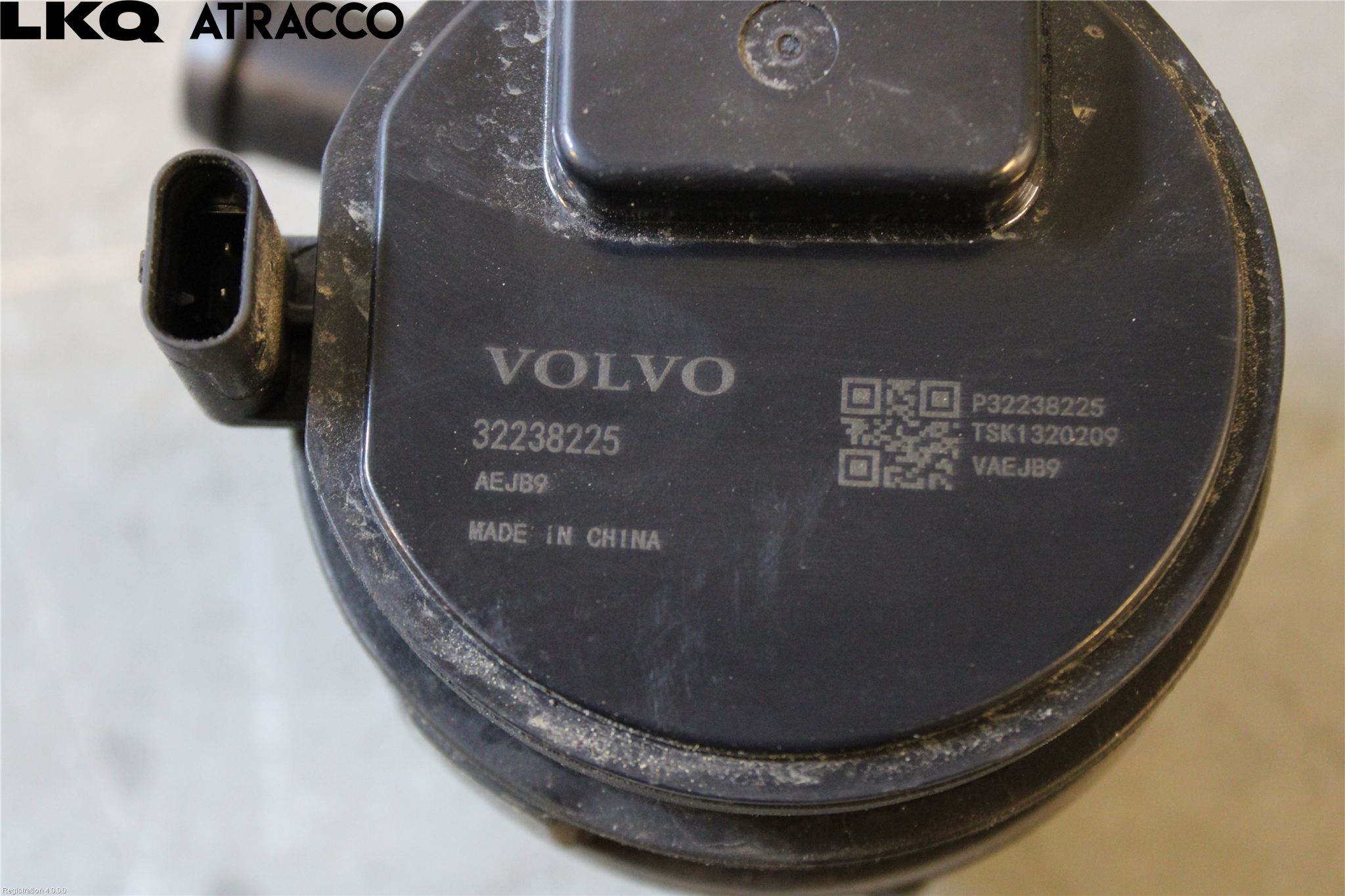 Volvo EX40 25- Vannpumpe