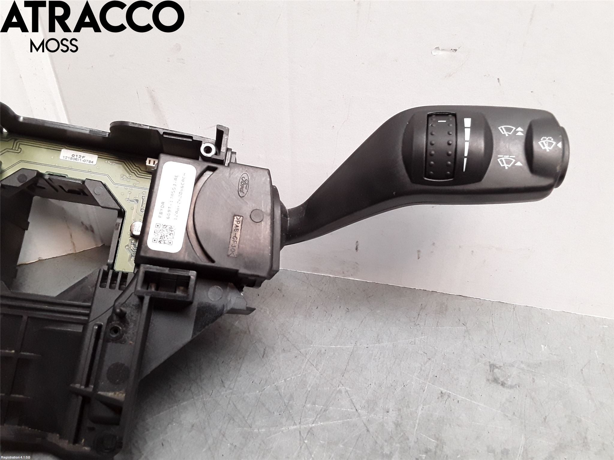 Ford MONDEO 07-15 Bryter Ratt Kombi H Og V