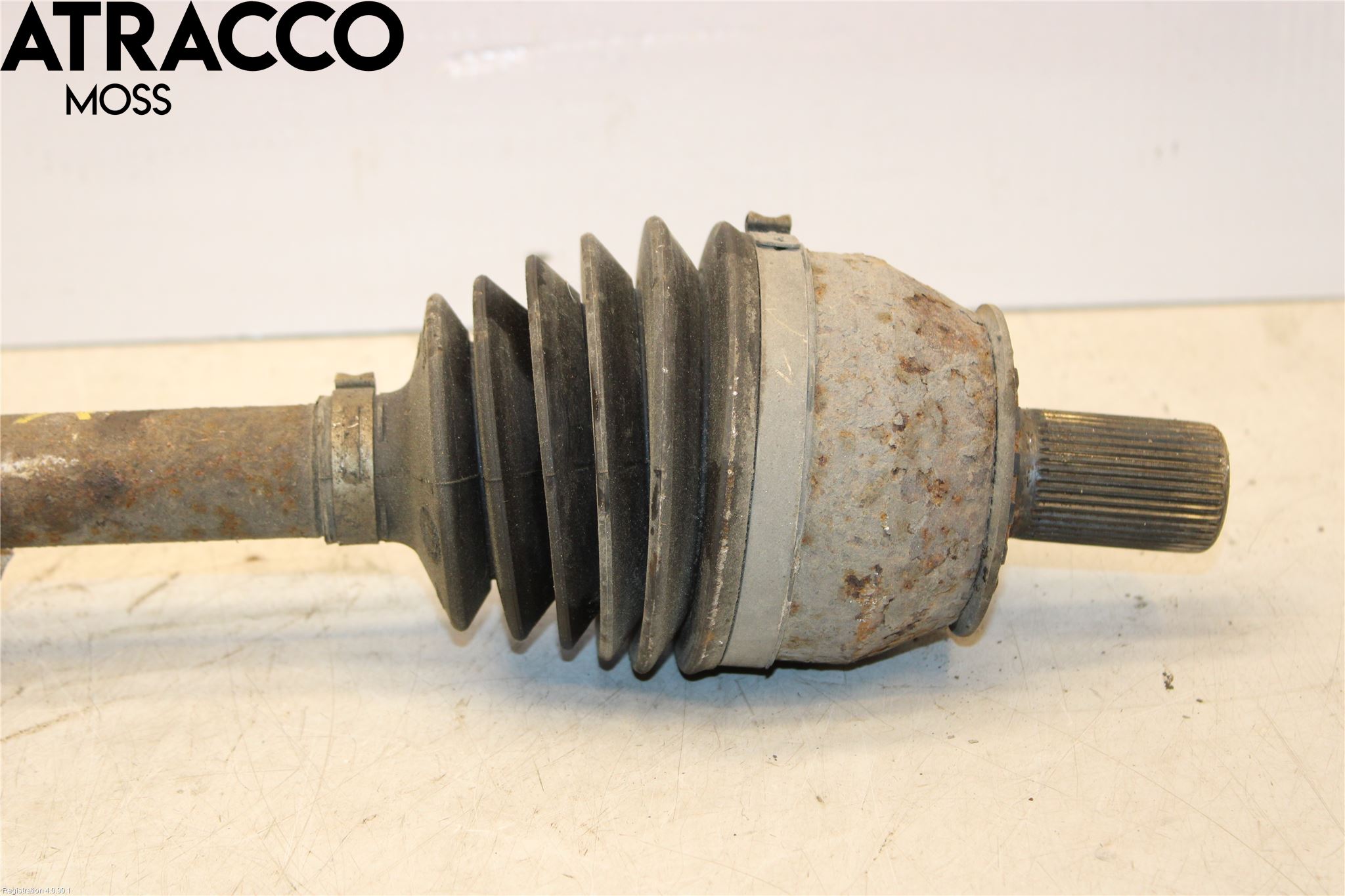 Volvo V70 08-13 Drivaksel Foran Kompl Venstre