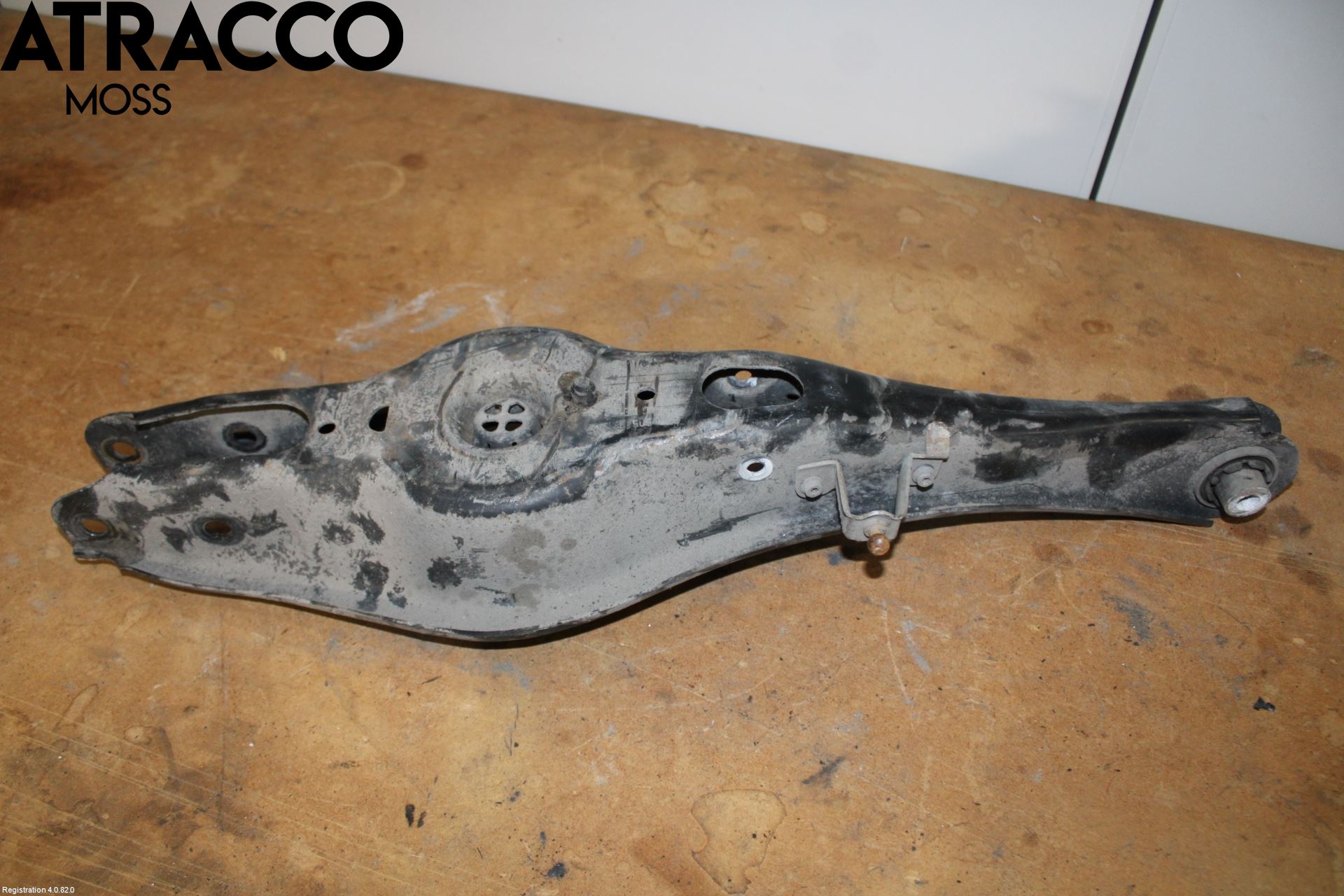 Volkswagen VW PASSAT 15-19 Bærearm Bak Venstre