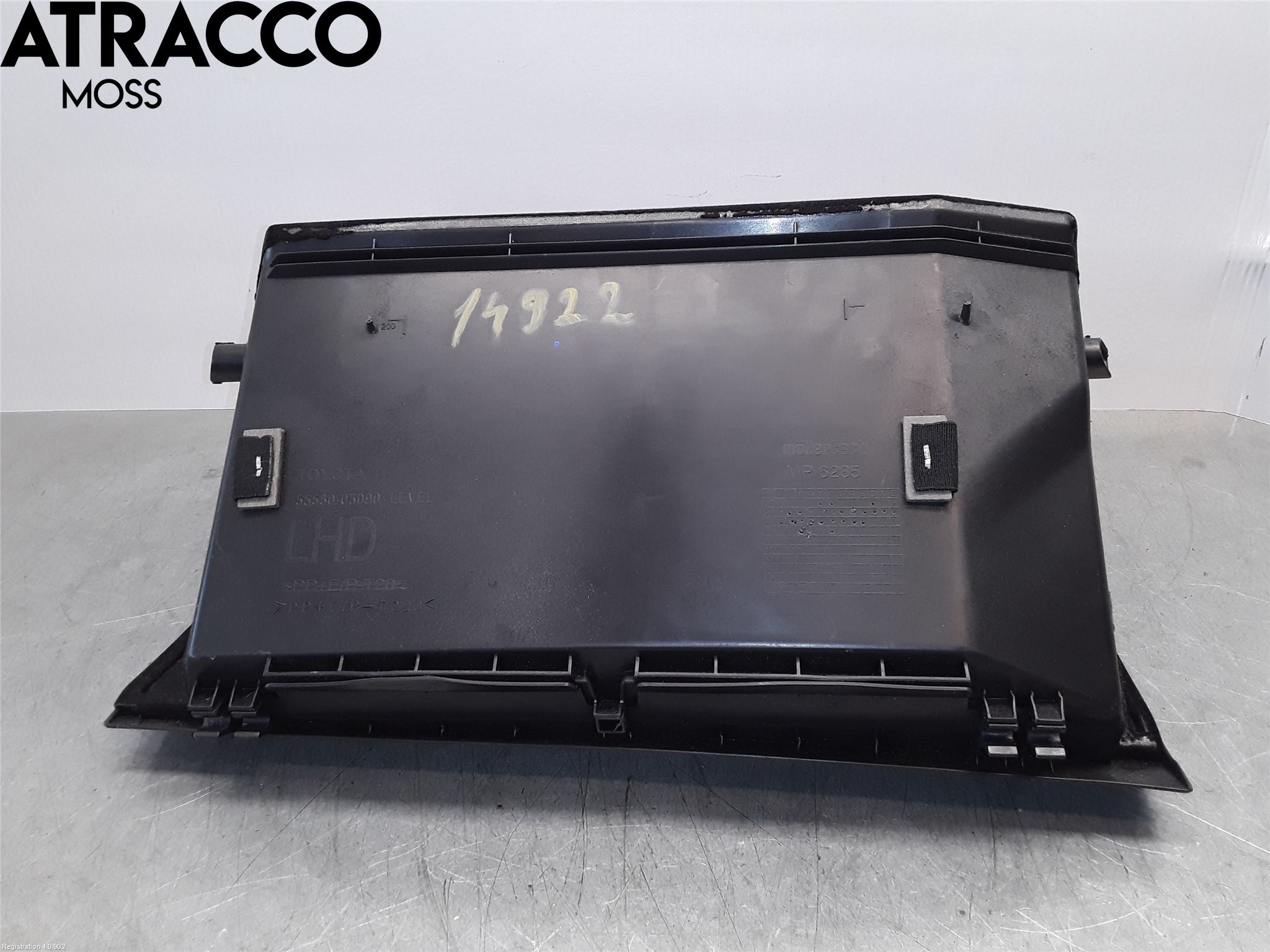 Toyota AVENSIS 09-15 Innr Hanskerom