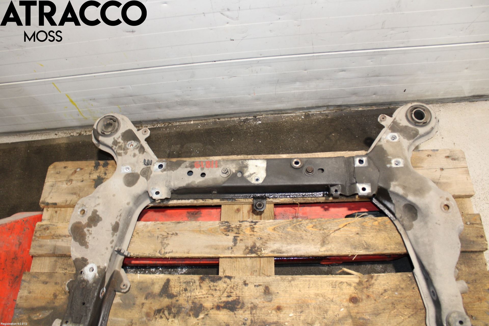 Volvo XC70 01-04 Travers Feste