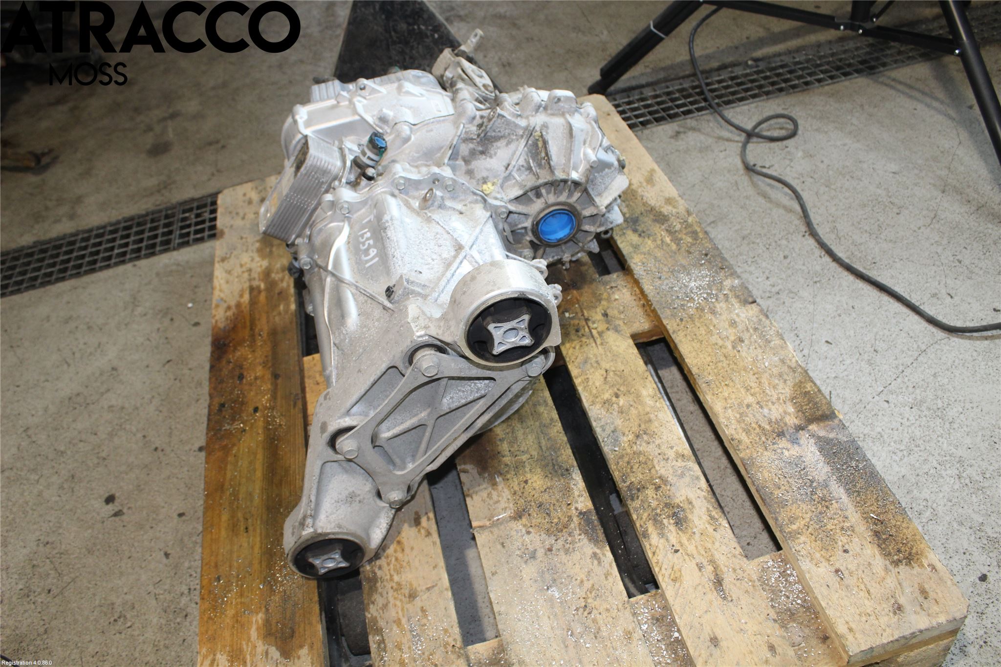 Tesla MODEL S 13- Motor Elektrisk Fram